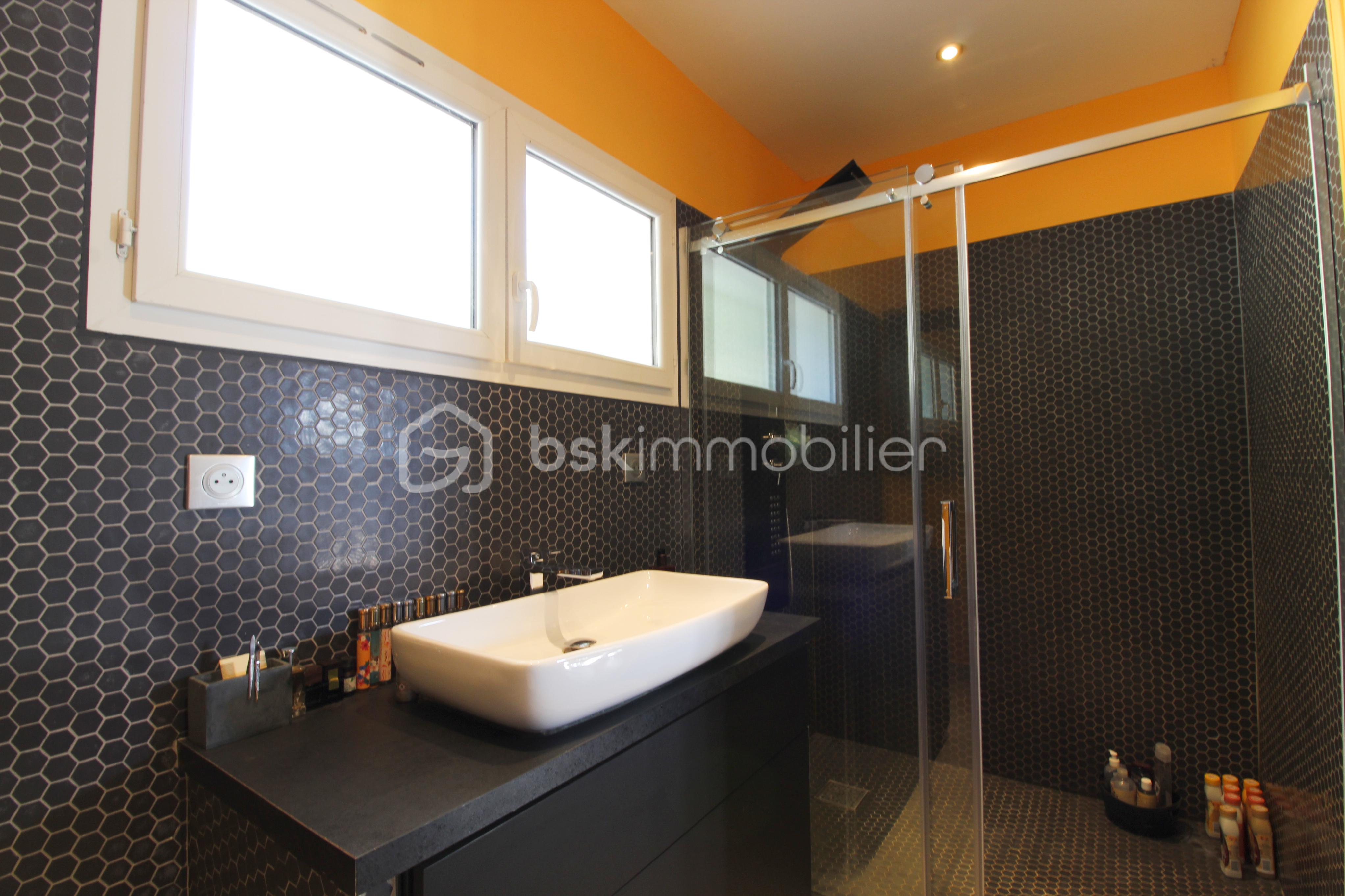 Maison d architecte de 207 m² - 12A -SE2 1.jpg