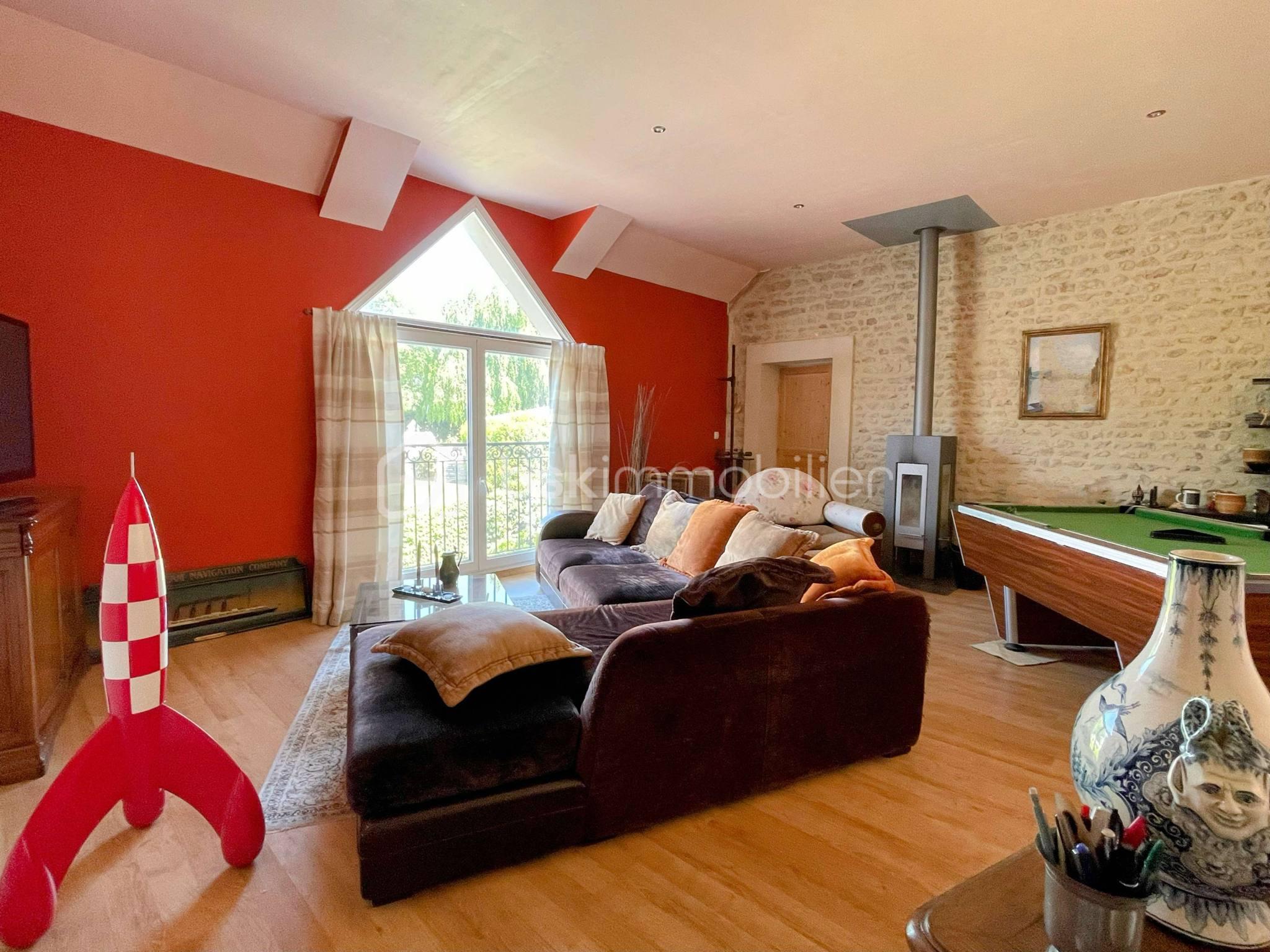 Maison ancienne de 365 m² - sdbi.jpg