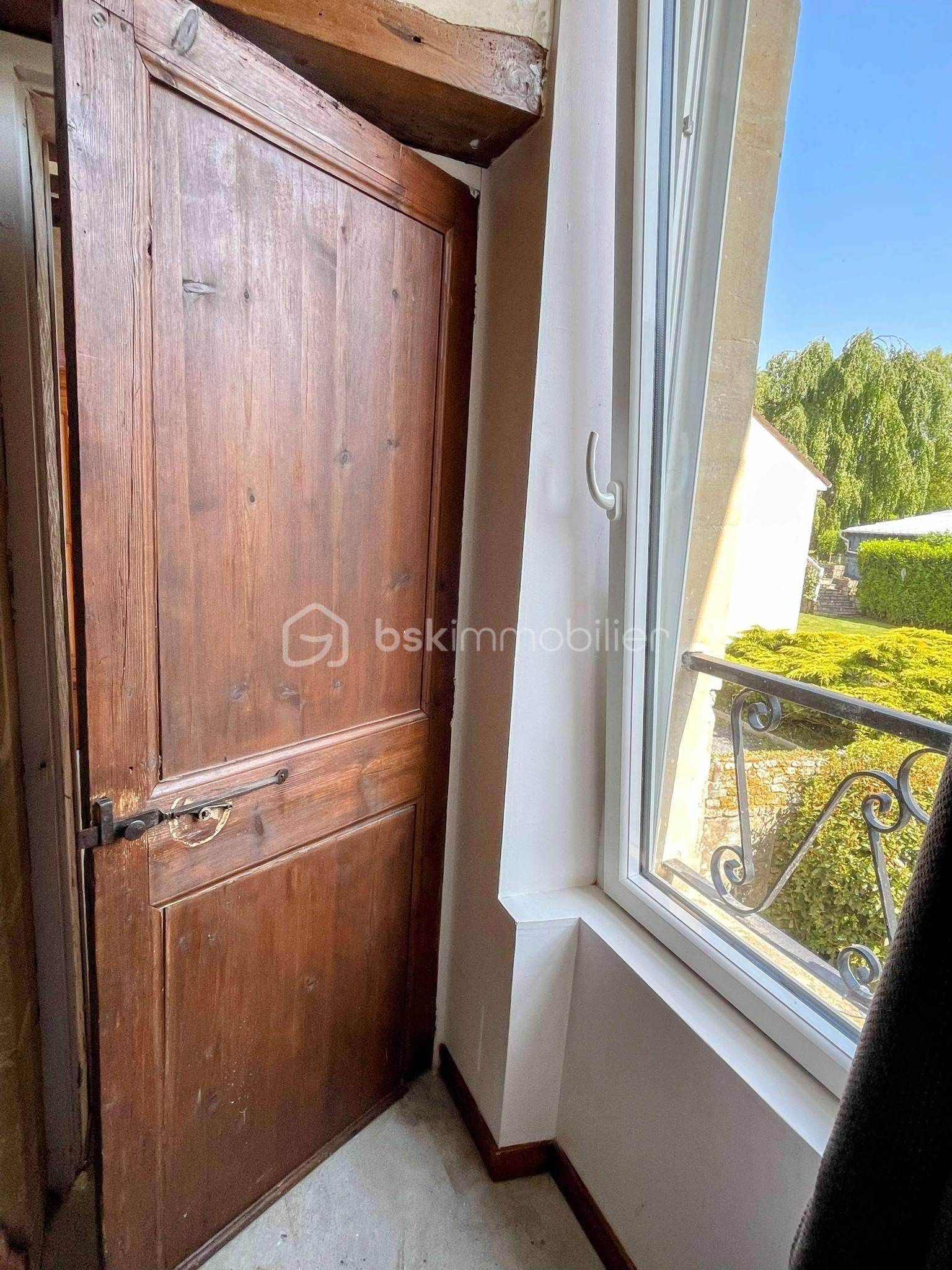 Maison ancienne de 365 m² - vue1.jpg