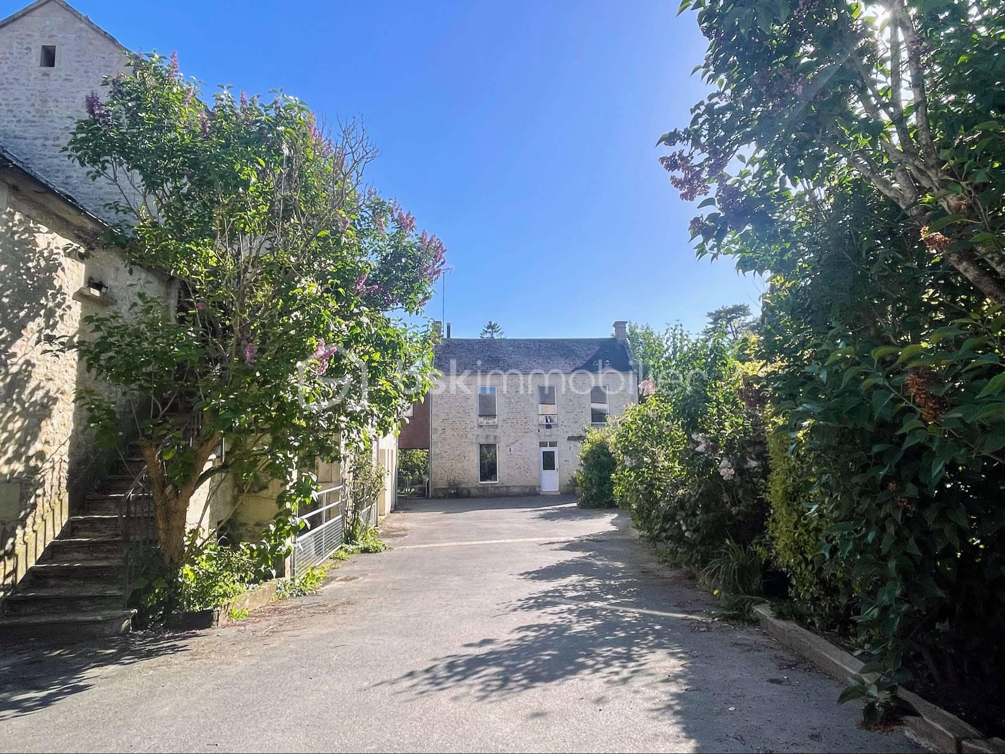 Maison ancienne de 365 m² - ru18.jpg