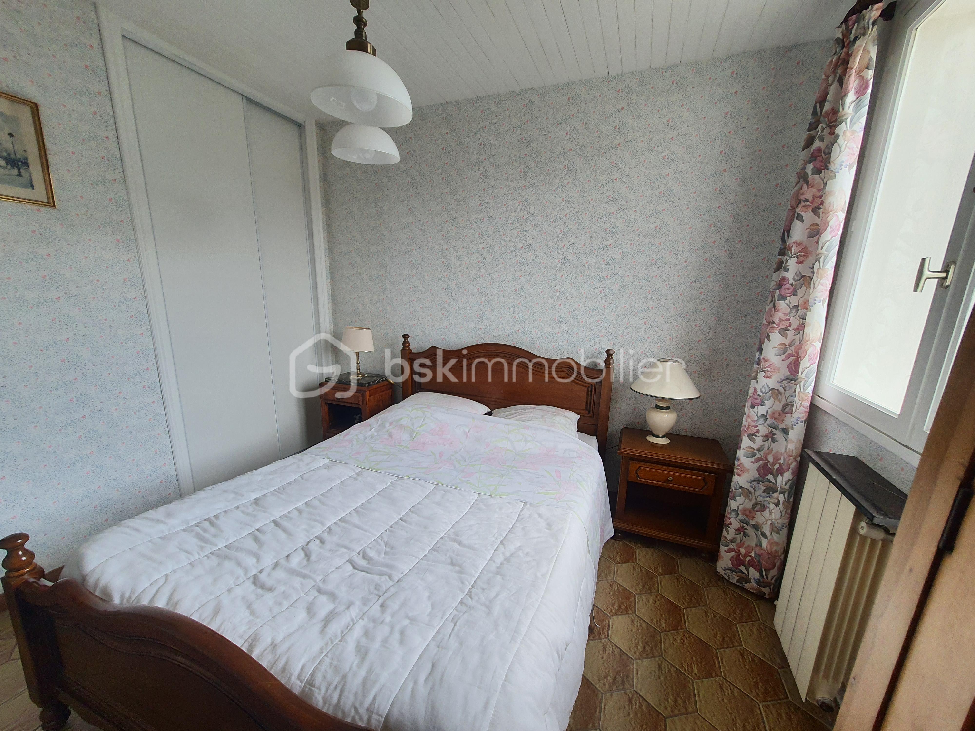 Maison de 136 m² - CHAMBRE 3 HAUT - 5 .jpg