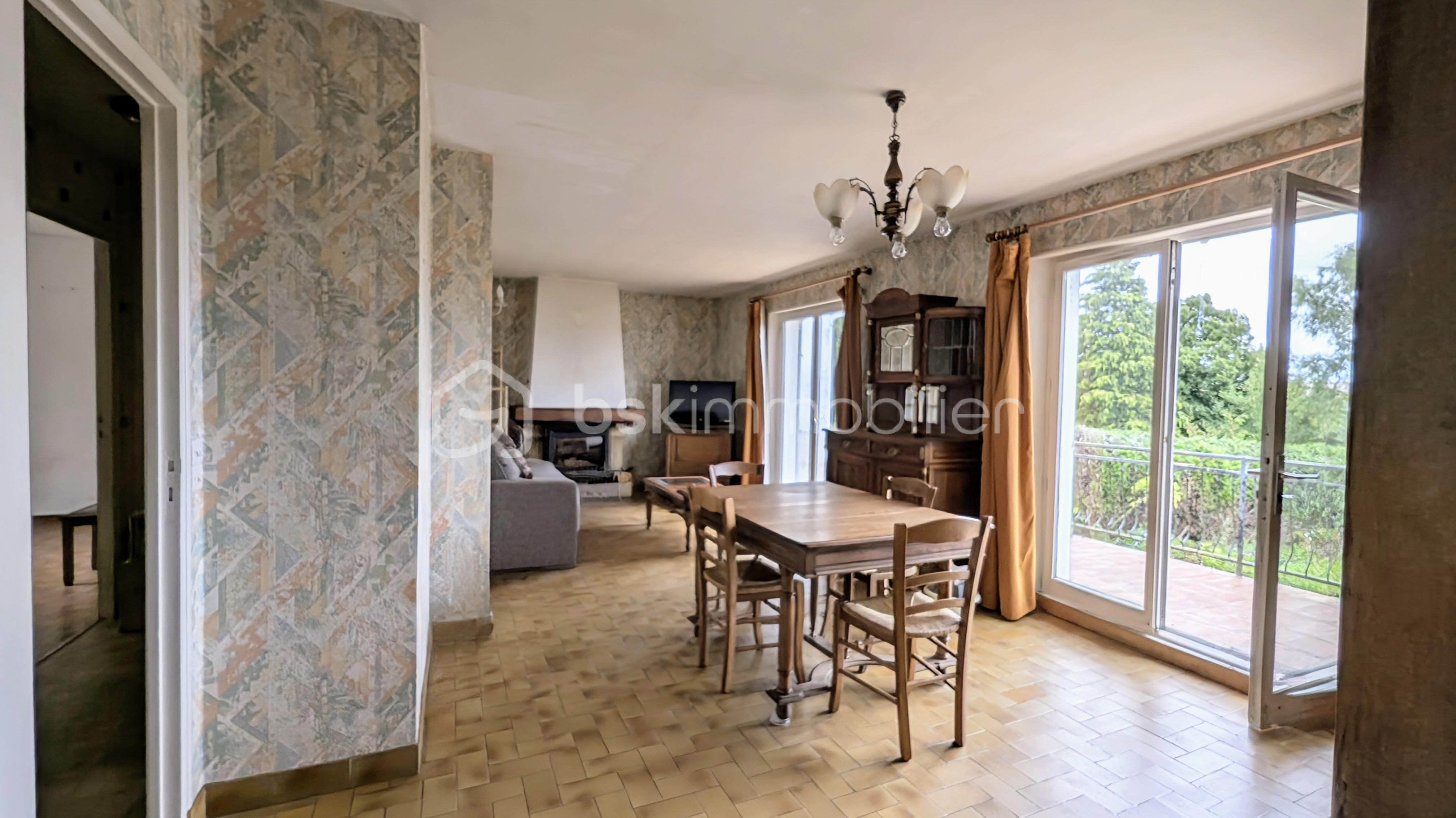Maison traditionnelle de 92 m² - PXL_20250804_120149629~3.jpg
