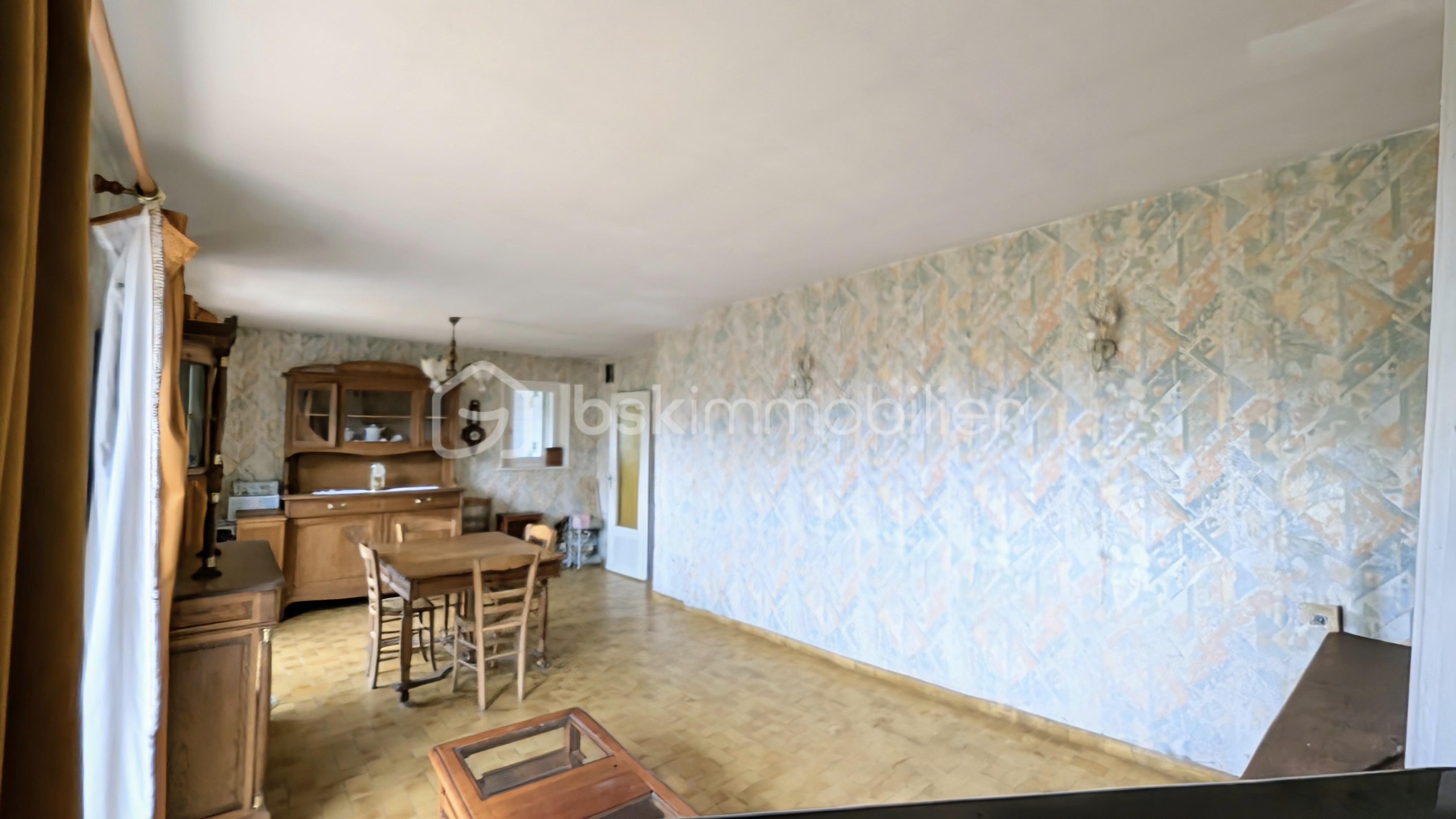 Maison traditionnelle de 92 m² - PXL_20250804_115558434~3.jpg