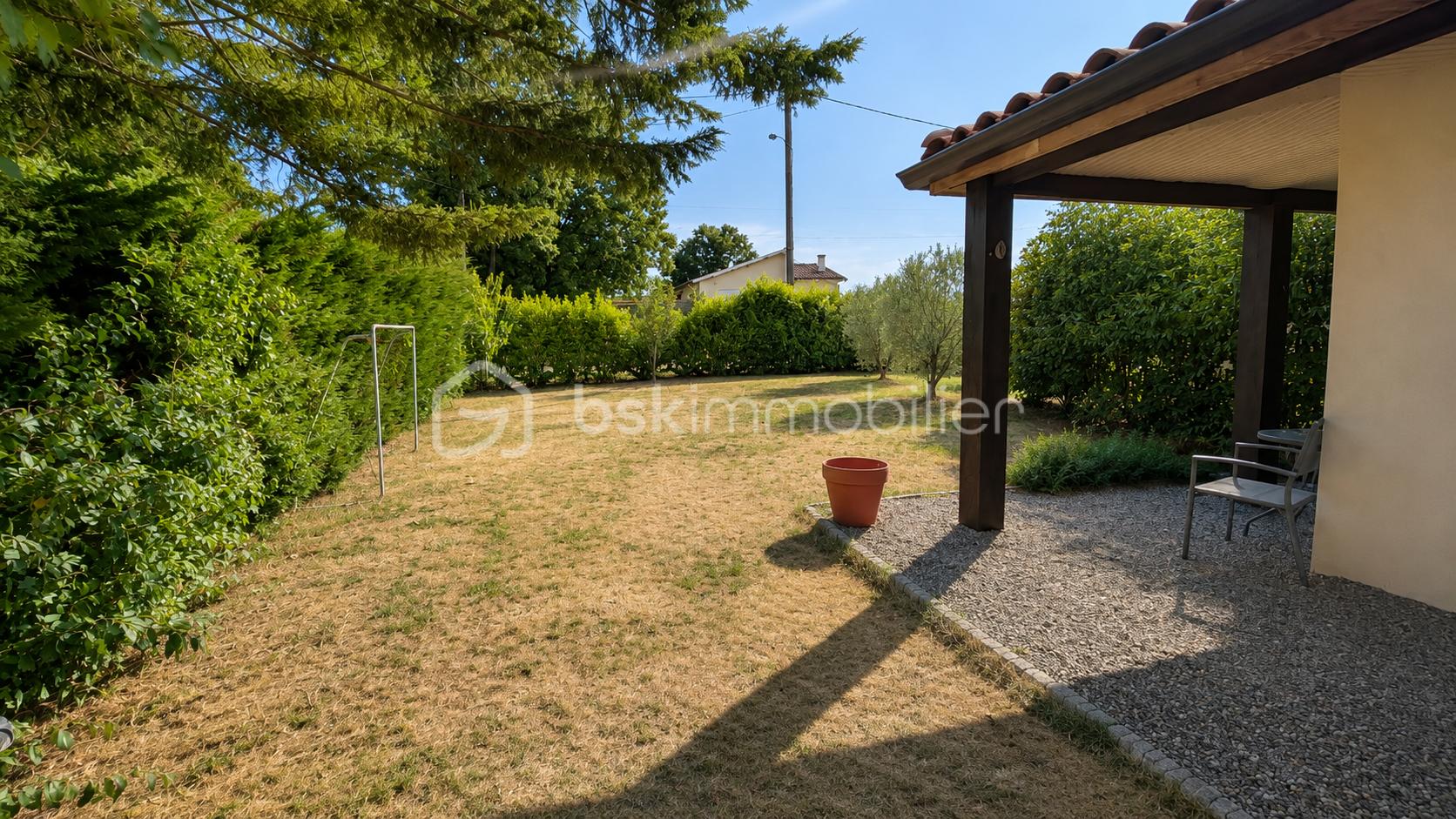 Jardinrouffiac.png