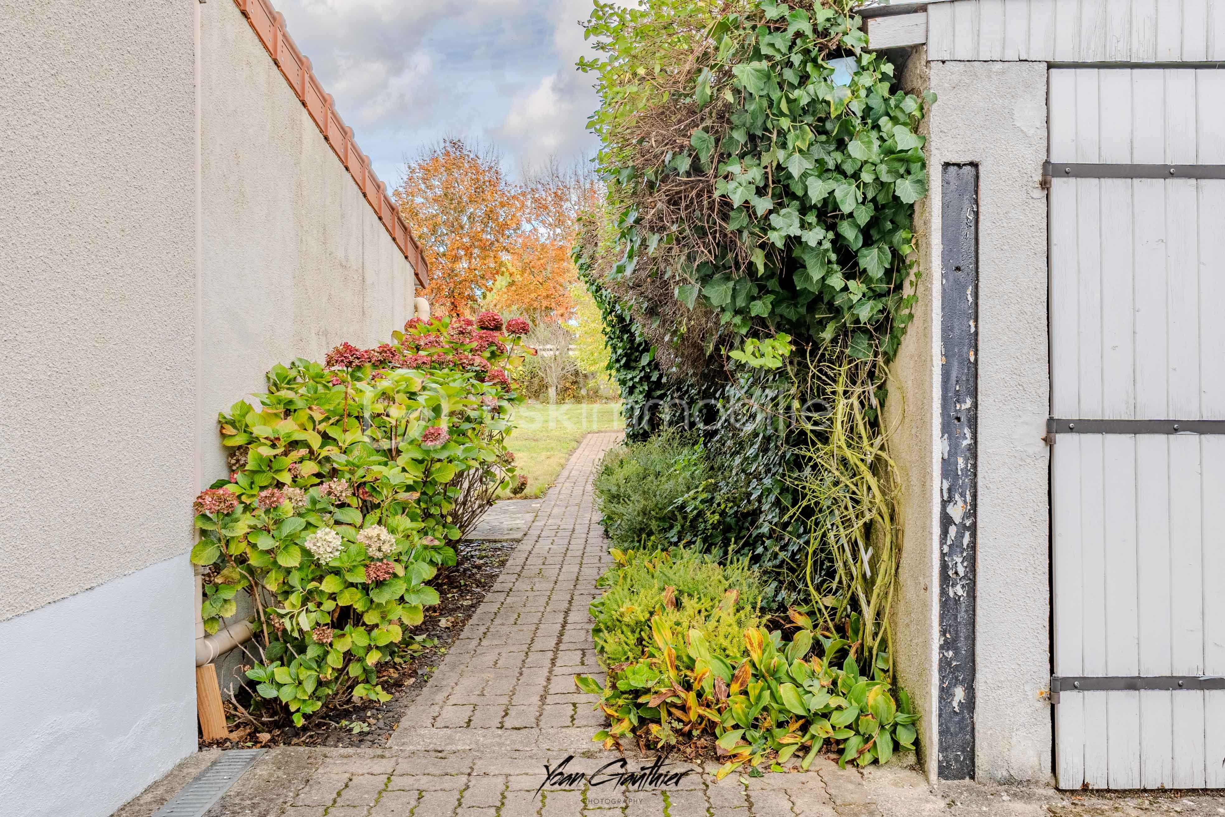 Maison de 151 m² - PEYRAN HDR-9.jpg