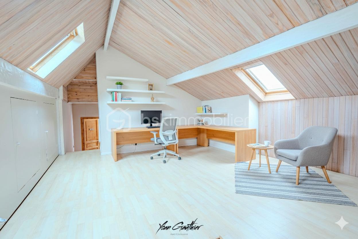 Maison de 151 m² - Gemini_Generated_Image_phptxsphptxsphpt.png