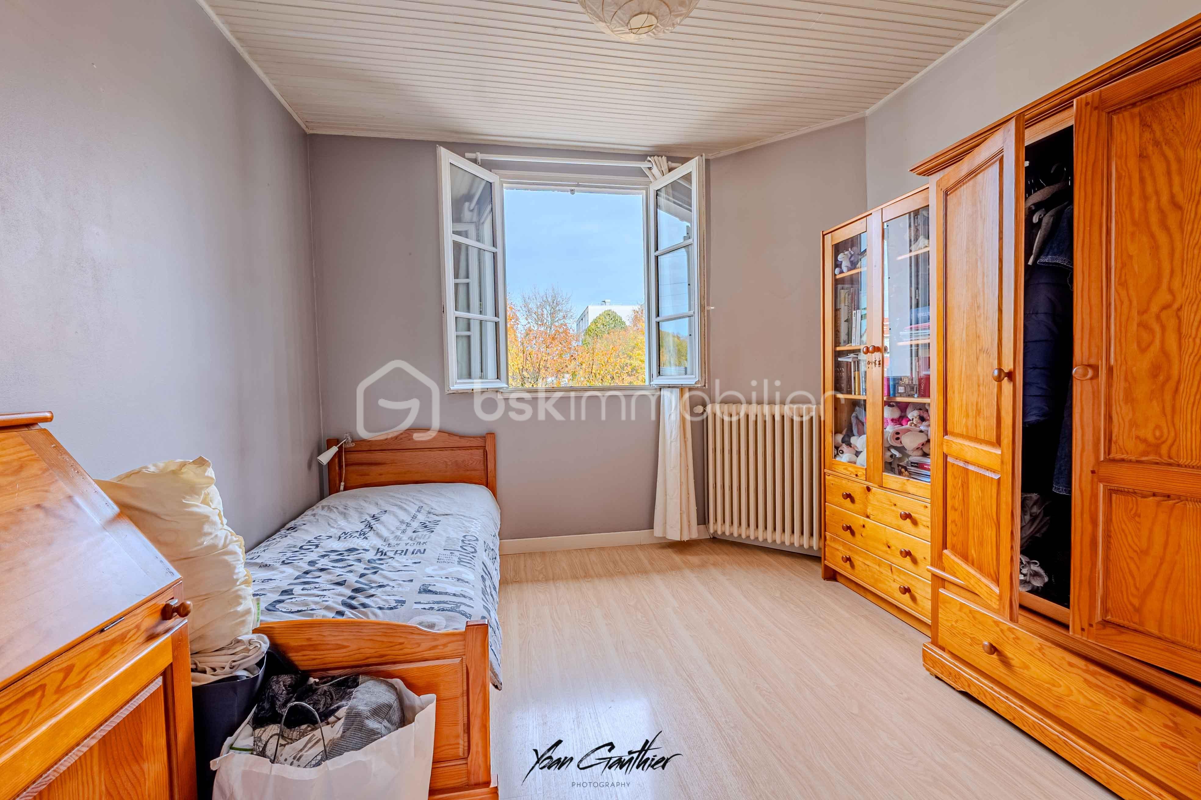 Maison de 151 m² - PEYRAN HDR-22.jpg