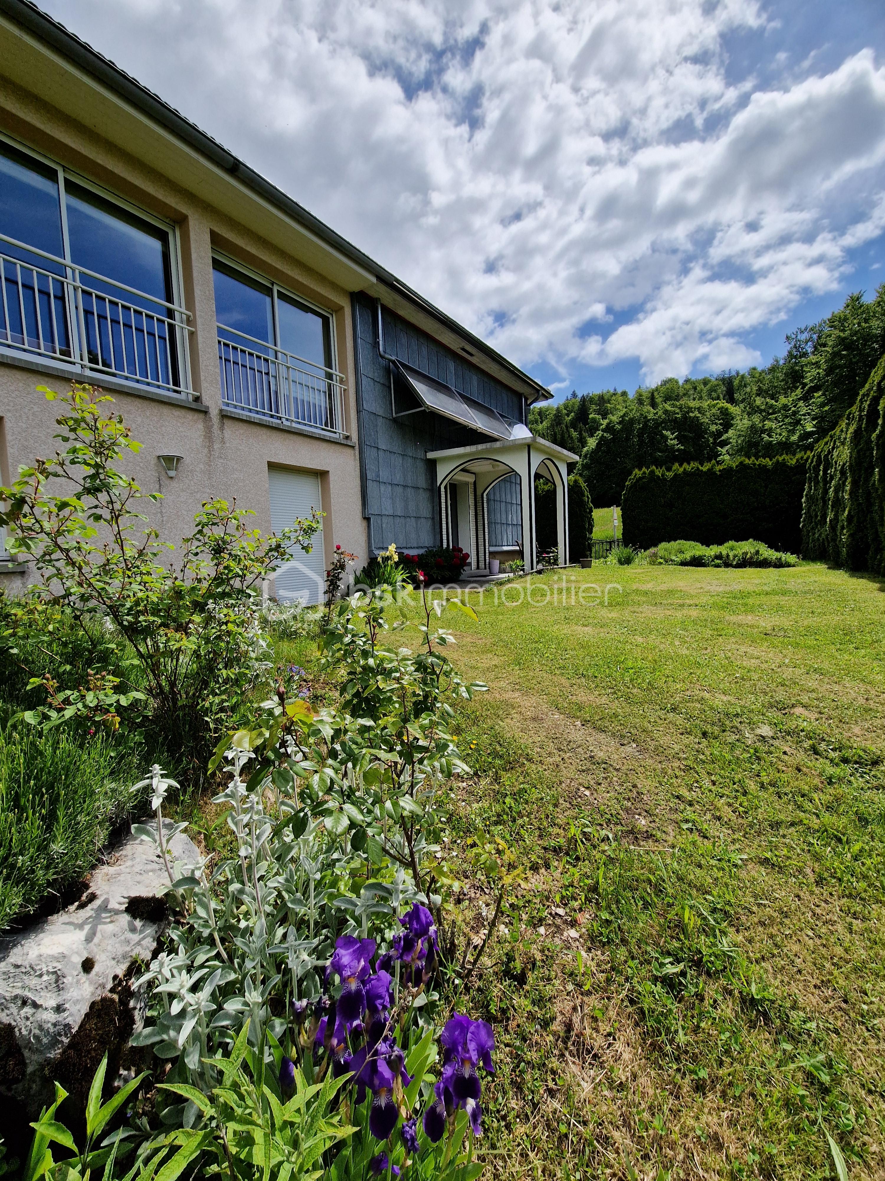 Maison de village de 240 m² - 20250527_114719.jpg