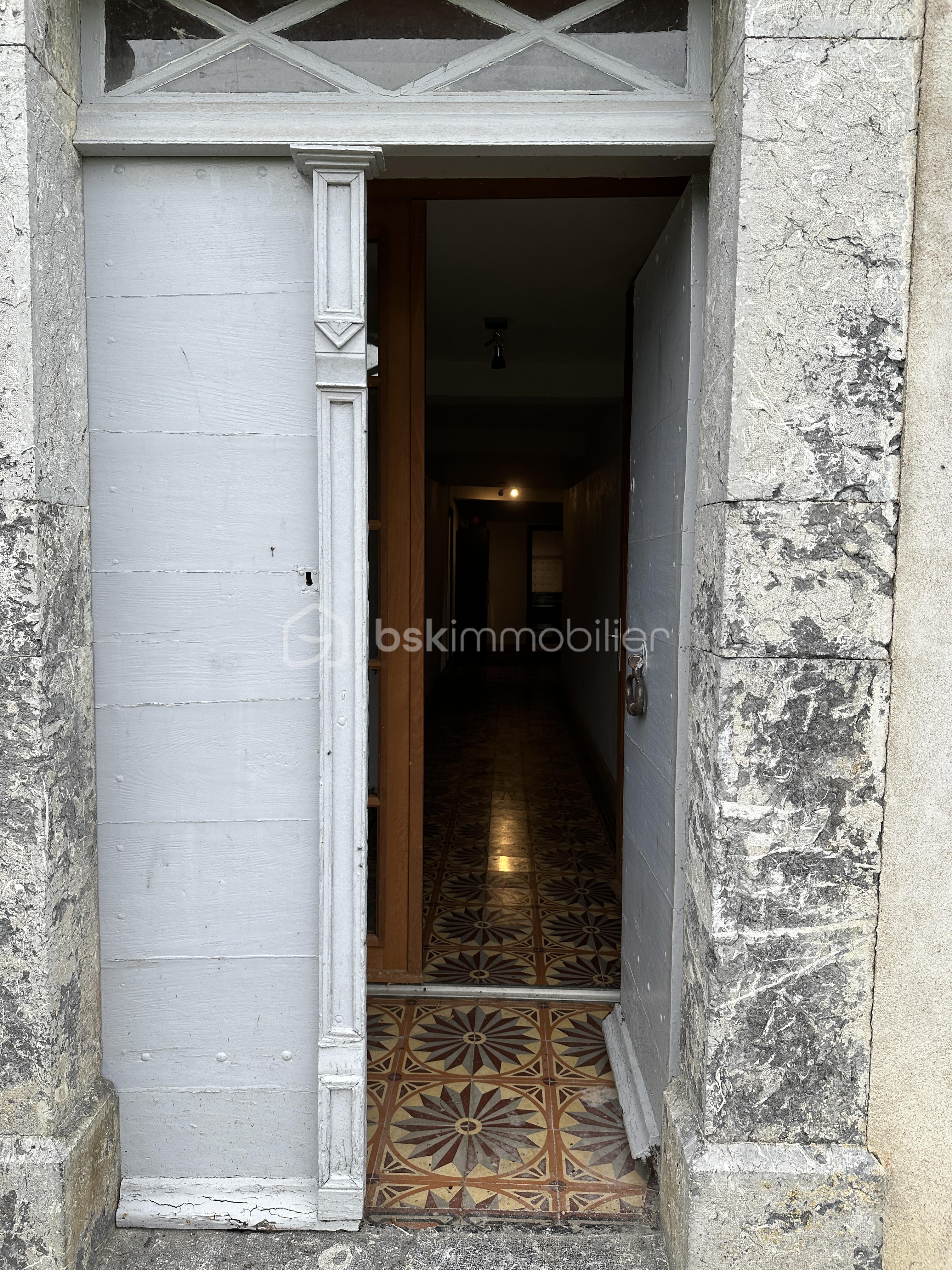 Maison de maitre de 230 m² - 20240627_085018947_iOS.jpg