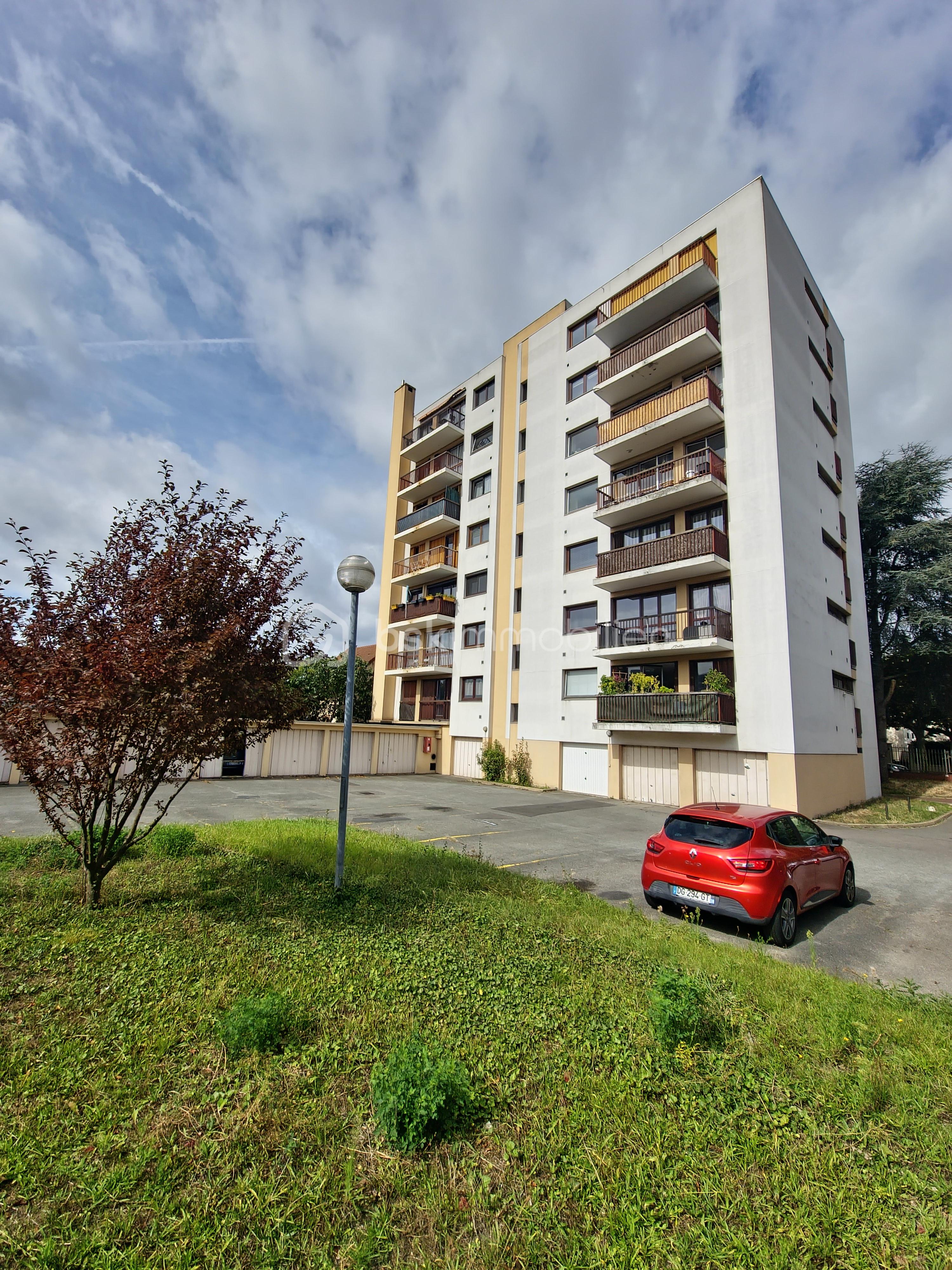 Appartement de 44,09 m² - 12 FACADE ARRIERE.jpg