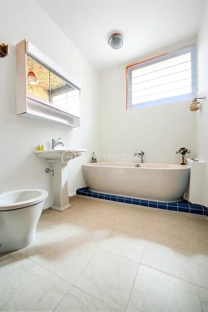 Maison de 70 m² - hoqi-ee276229cbe74fc6b4fd6c37e32d9437.JPG