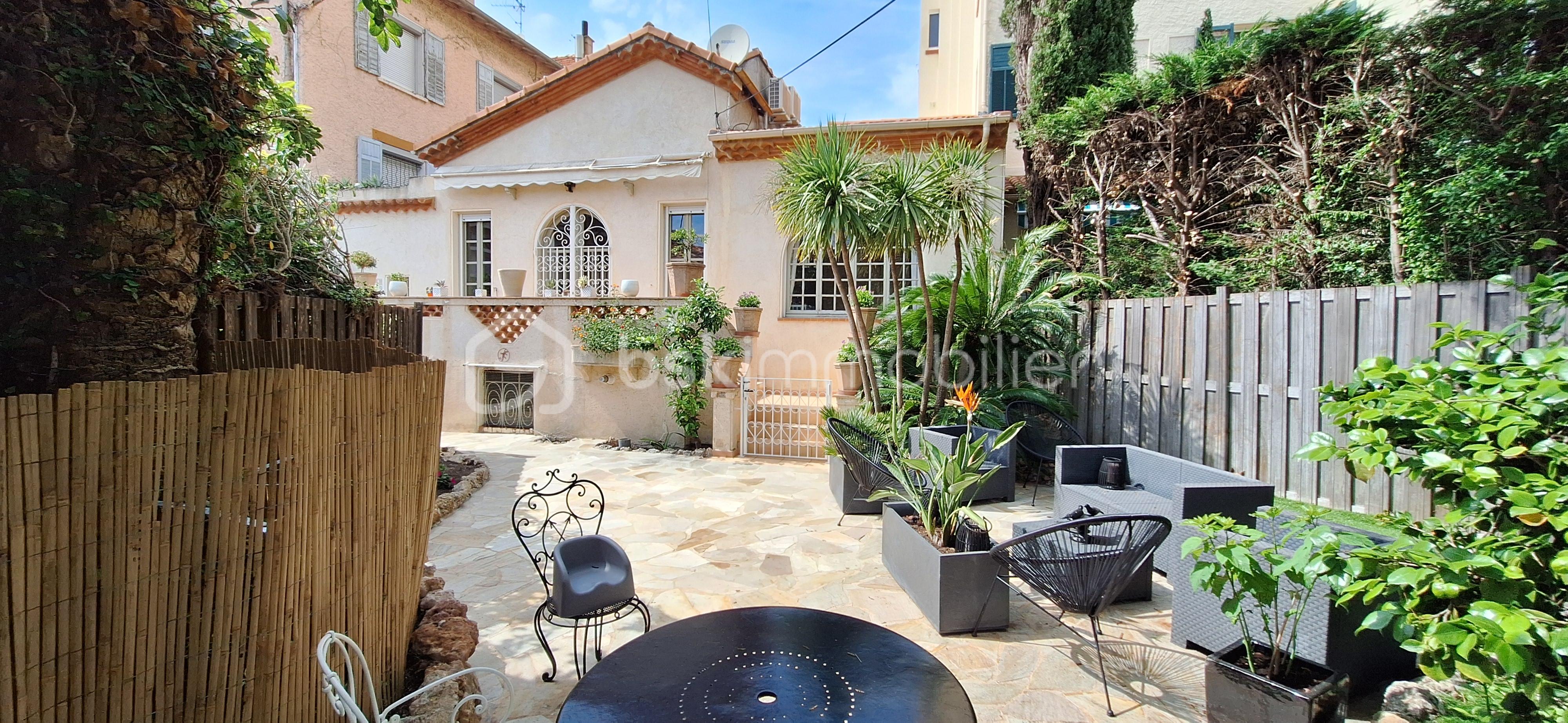 Maison 3 pièces 69 m² · à Antibes · 69 m² · 745 000 €