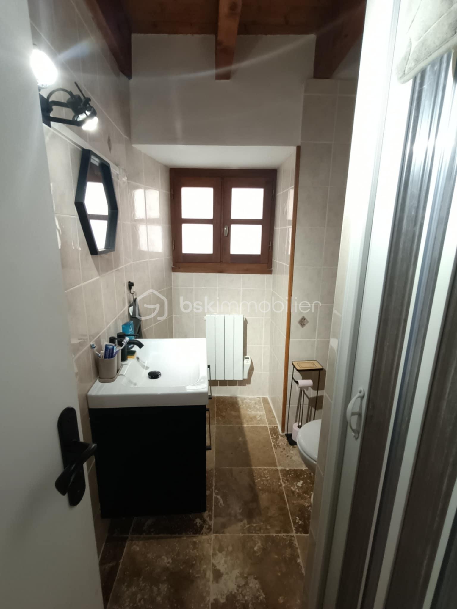 Maison de 60 m² - ce391232-9ec8-4c25-92d5-49a821b85473.jpg