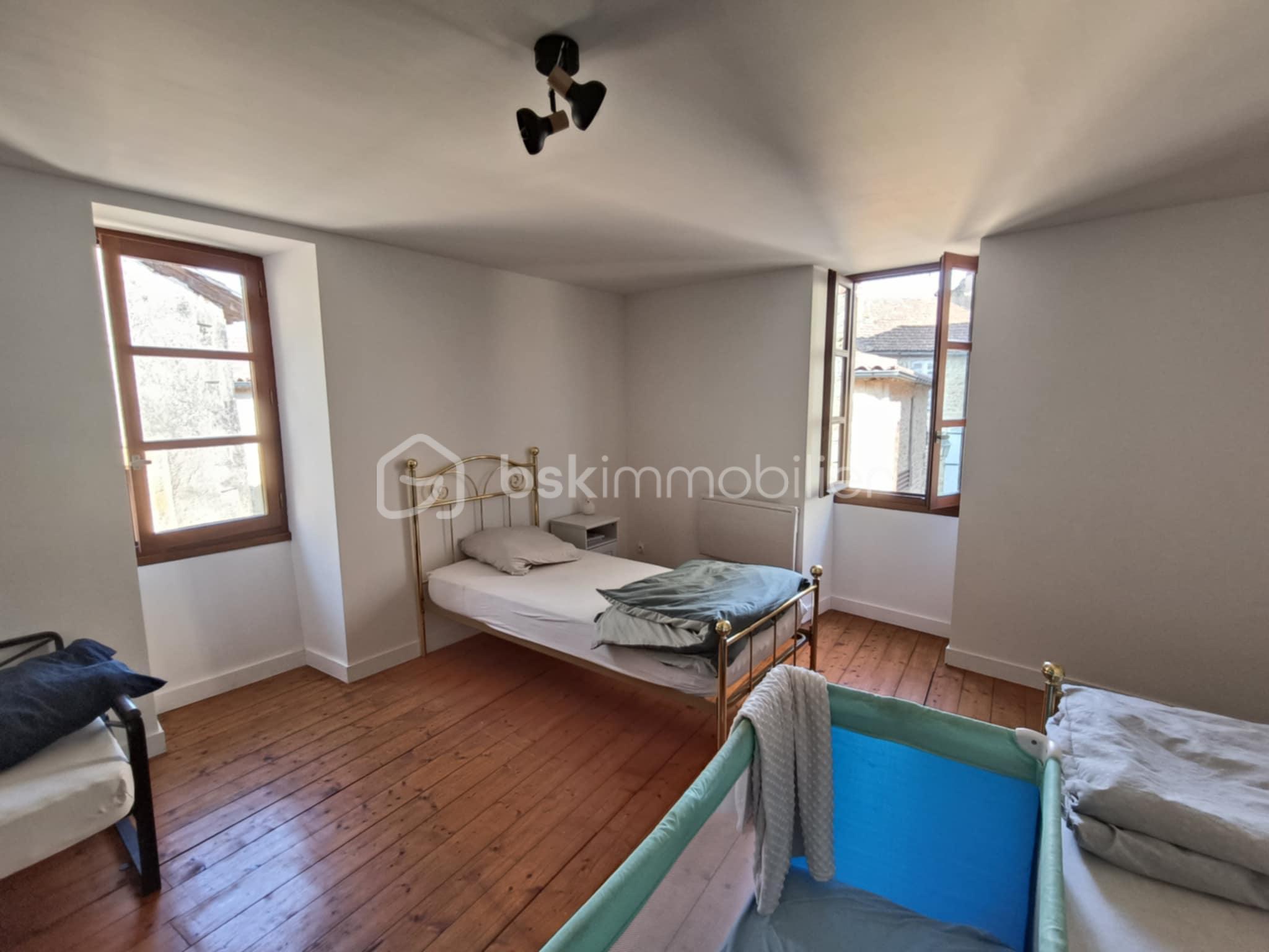 Maison de 60 m² - f436052f-1c35-4aa3-a115-02790f39e715.jpg