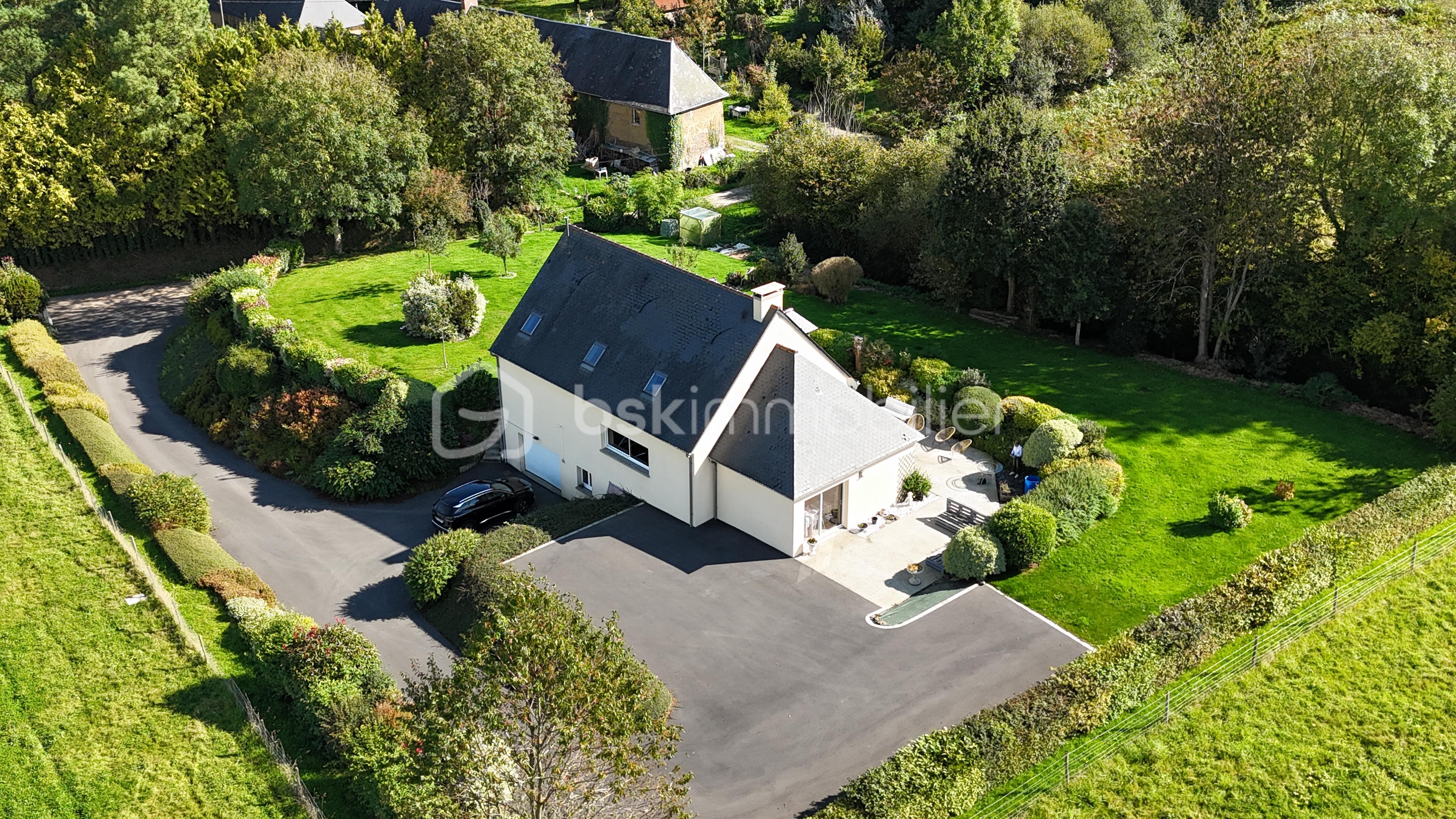 Maison contemporaine de 176 m² - DJI_20251001145049_0003_D.JPG