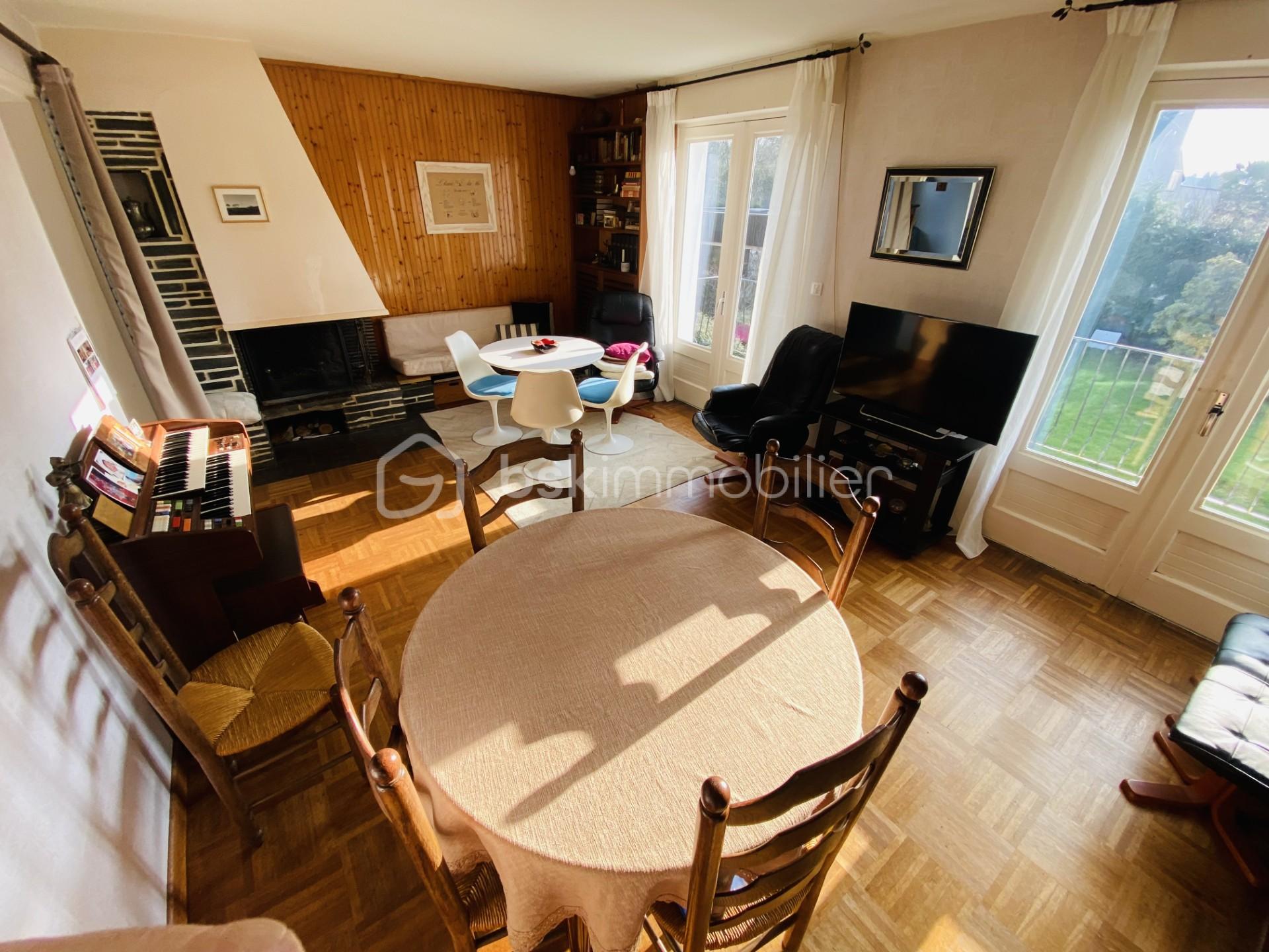 Maison de 125 m² - a61224b5-e557-47ec-84f4-9f32b81375e0.jpg