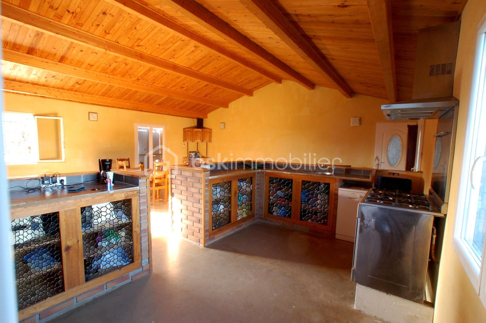 Maison de 126 m² - TmRUBLSiTNTFjkoy89fvRceYBTuhCdqRBRV51GQ6.jpg