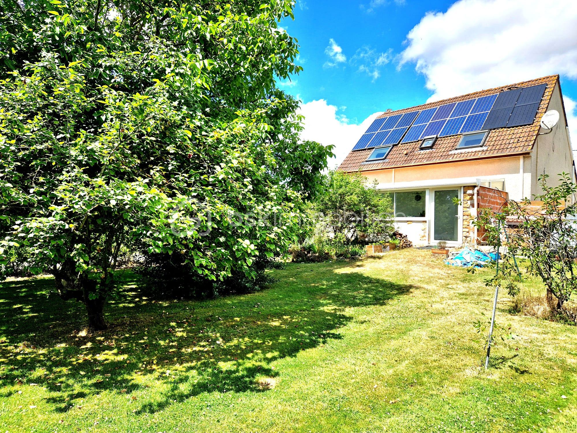 Maison traditionnelle de 134 m² - BSK IMMOBILIER CELINE VAN DE WALLE HOUDAN.jpeg