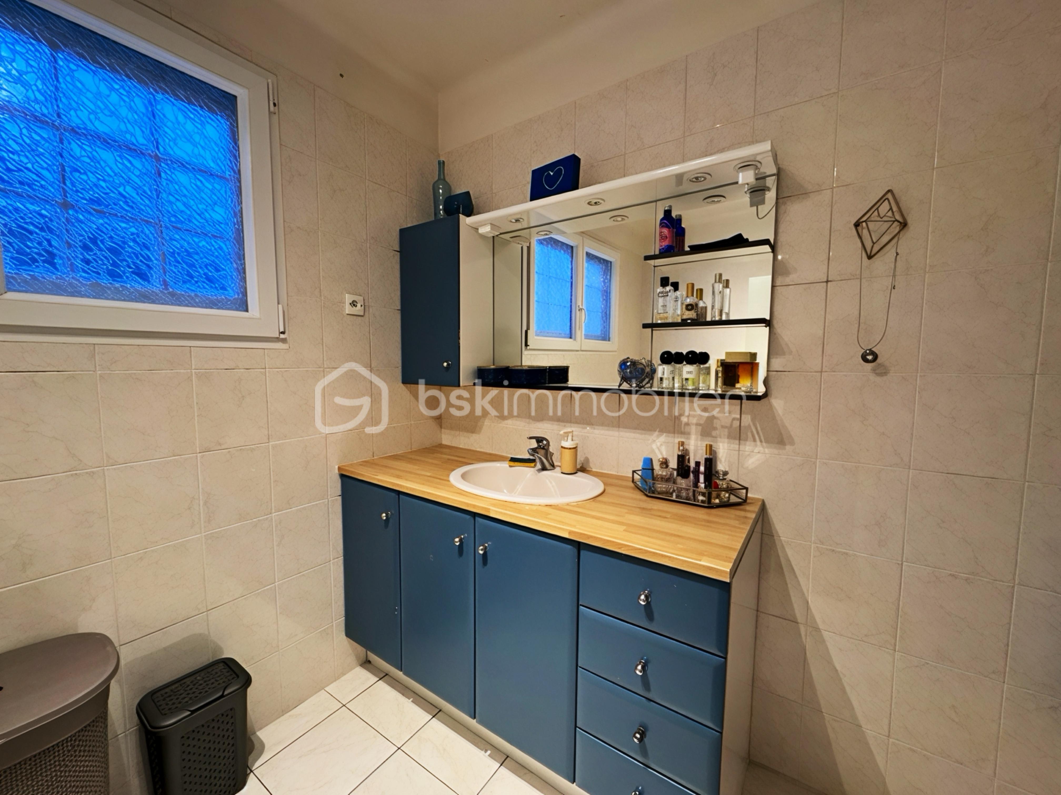 Maison traditionnelle de 163 m² - Bazaart_78DEAA98-3B6B-4D5E-B823-24D889A4022B.JPEG