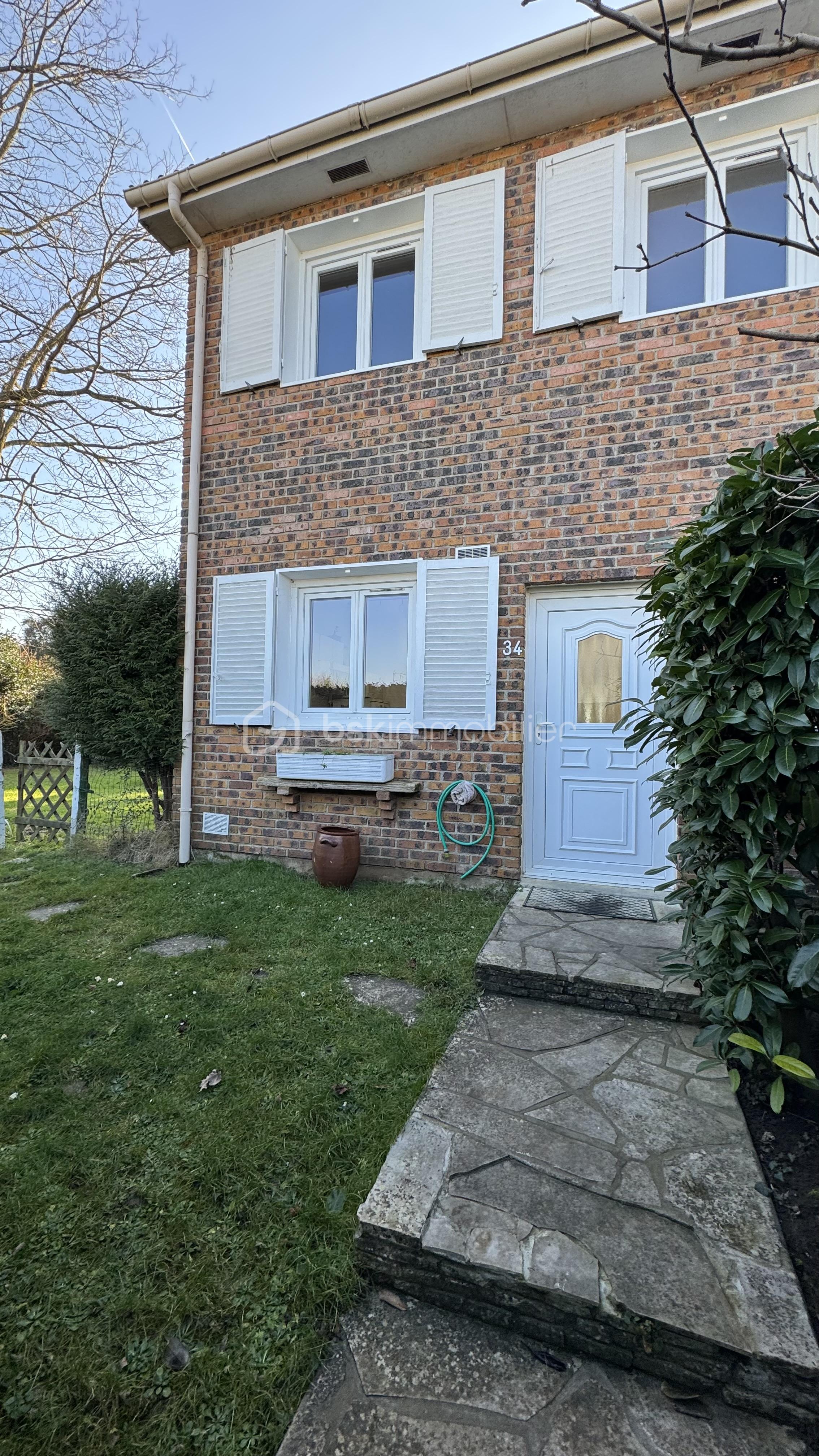 Maison de 90 m² - 6g1RPldPWdCm2Khkgu5J6uJyyTDK3iDZWqrCjXl8.jpg