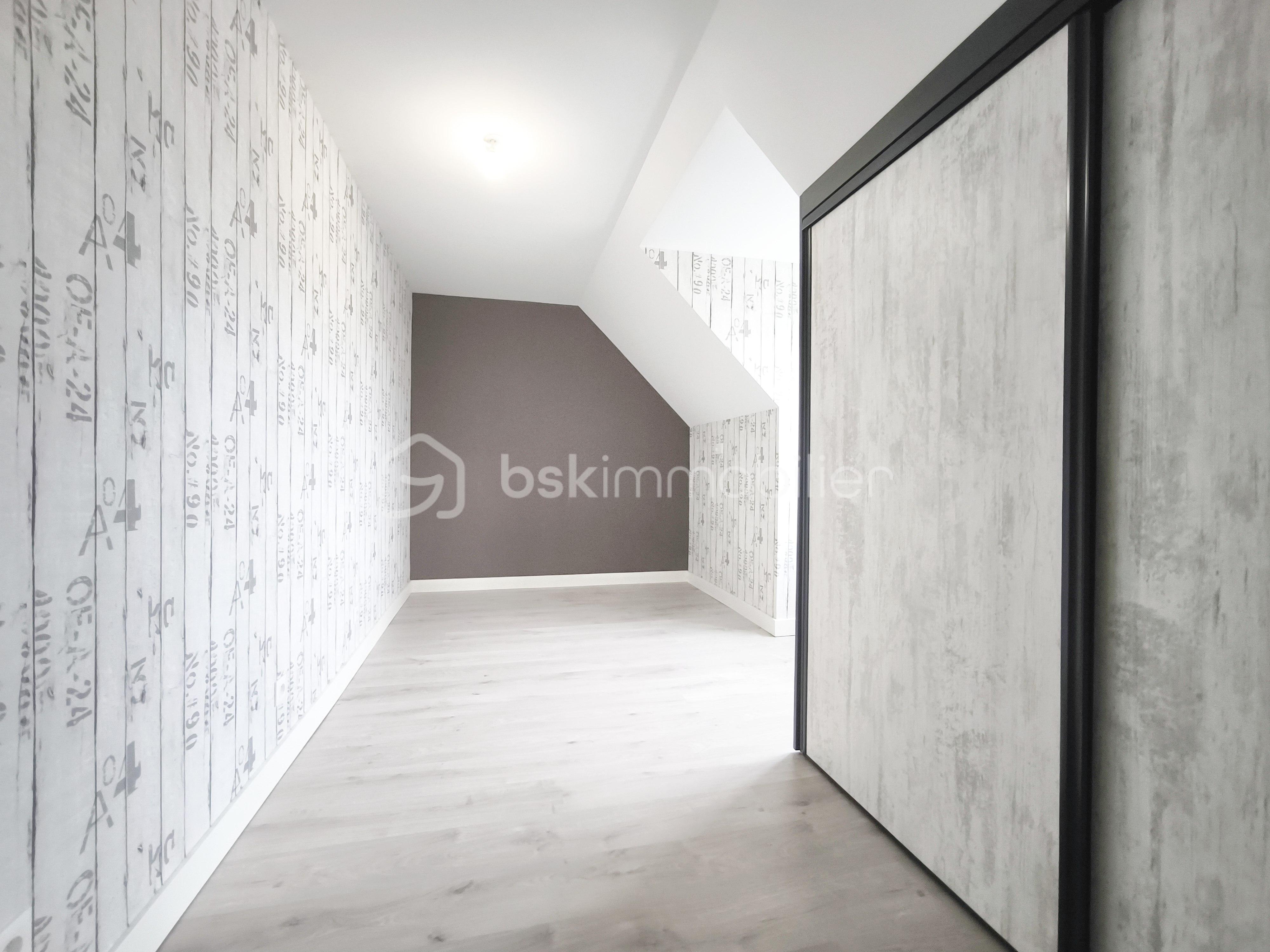 Maison de 143 m² - 1741957841292.jpg