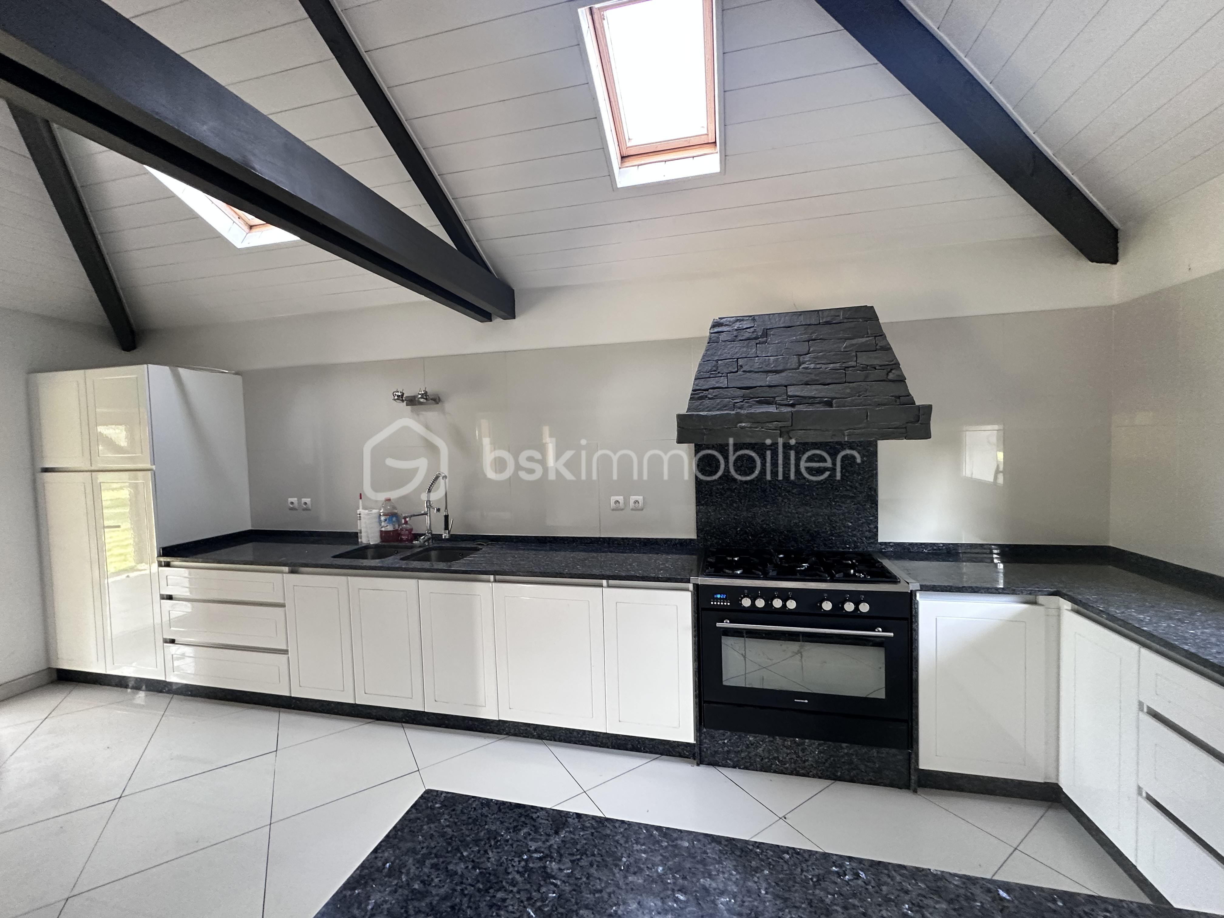 Maison de 107 m² - 2E517E94-6C63-432E-B8FA-7E14F7FFE284.JPG