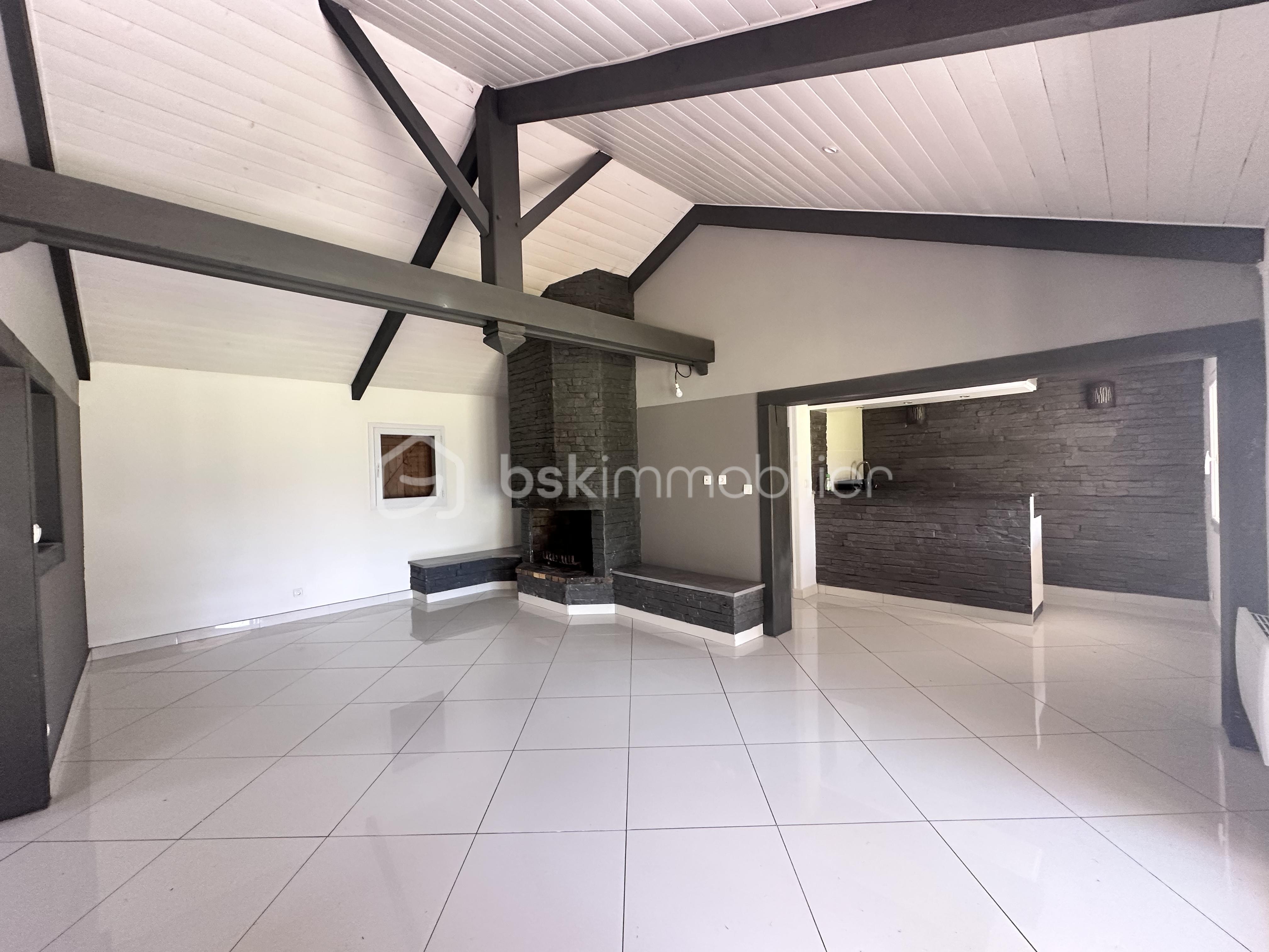 Maison de 107 m² - B1E6191F-31A8-4A1D-B209-95E9714A29CF.JPG