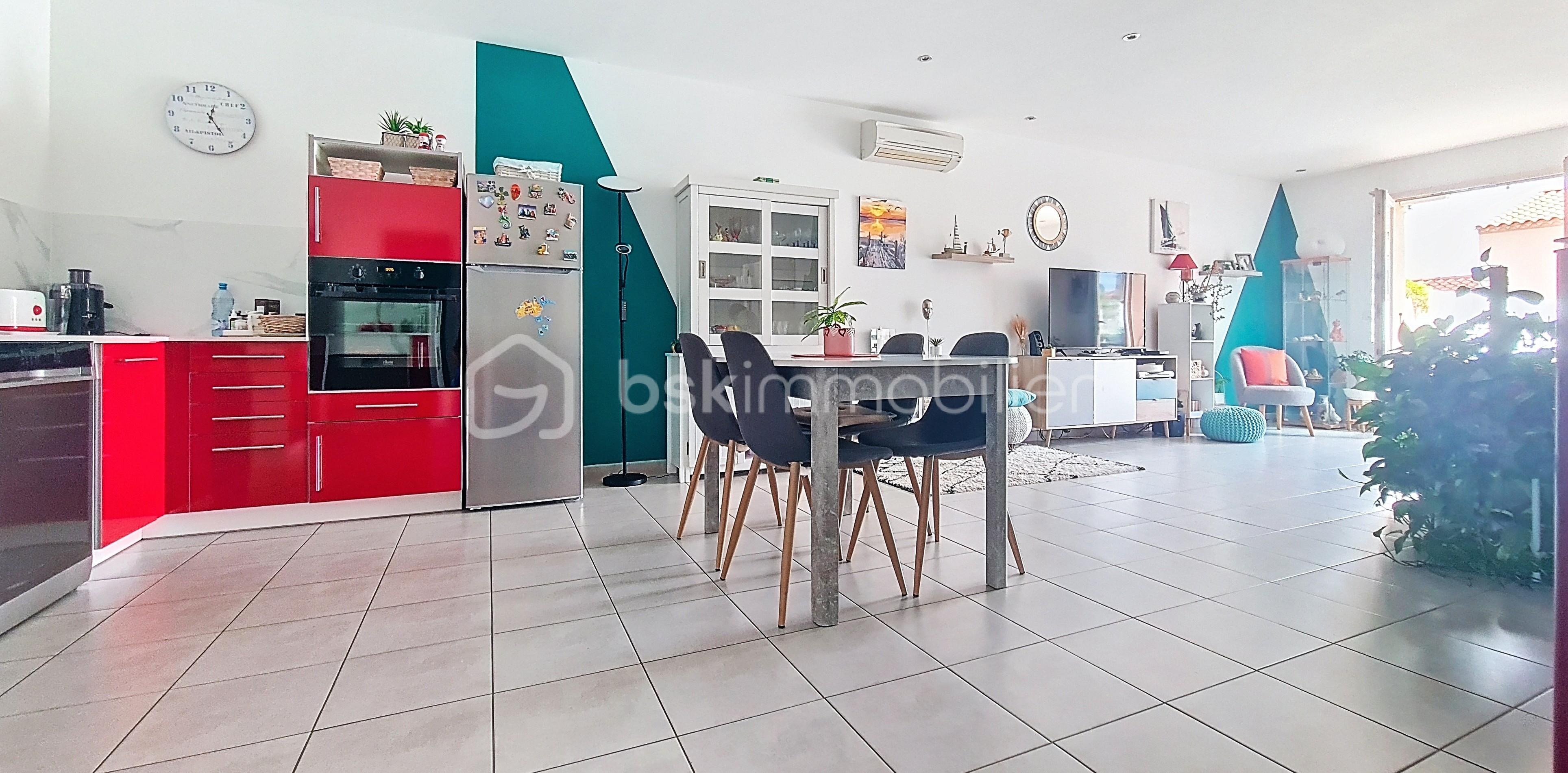 Villa de 85 m² - sal+ cuis ret.jpg