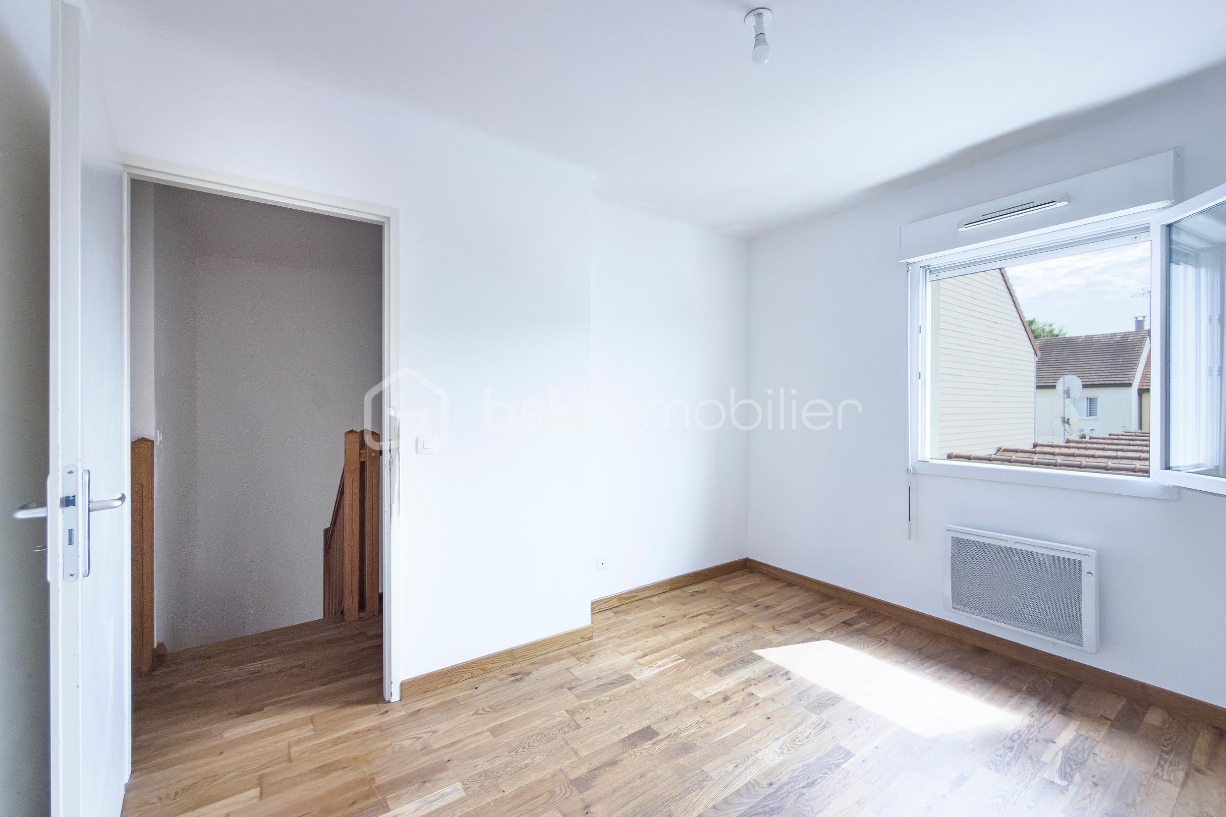 10.Dammarie-chambre-1.jpg