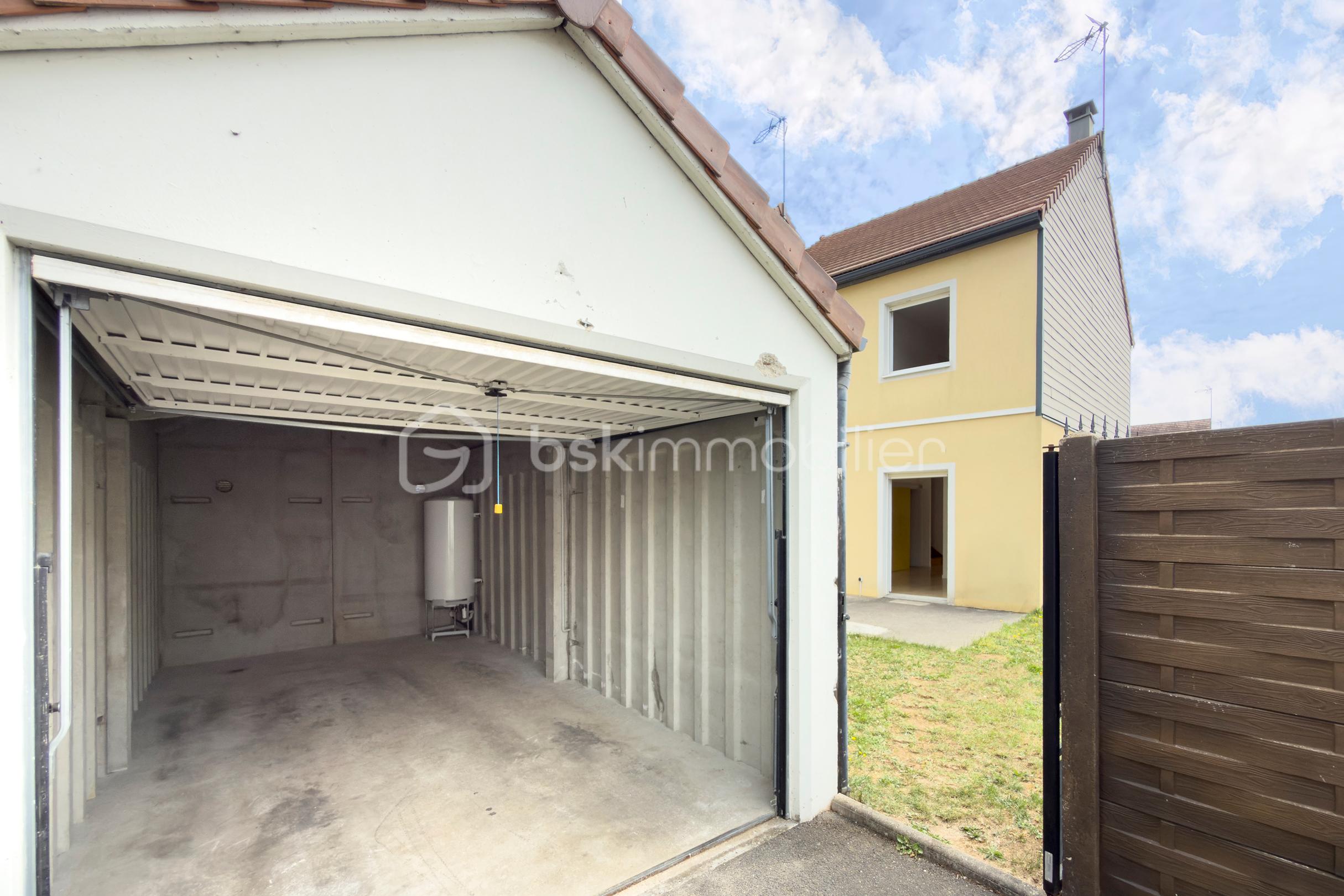 15.Dammarie-box-2.jpg