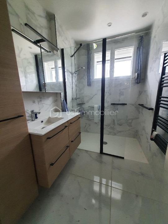 Maison de village de 207 m² - 20251127_130940_cleanup.jpg