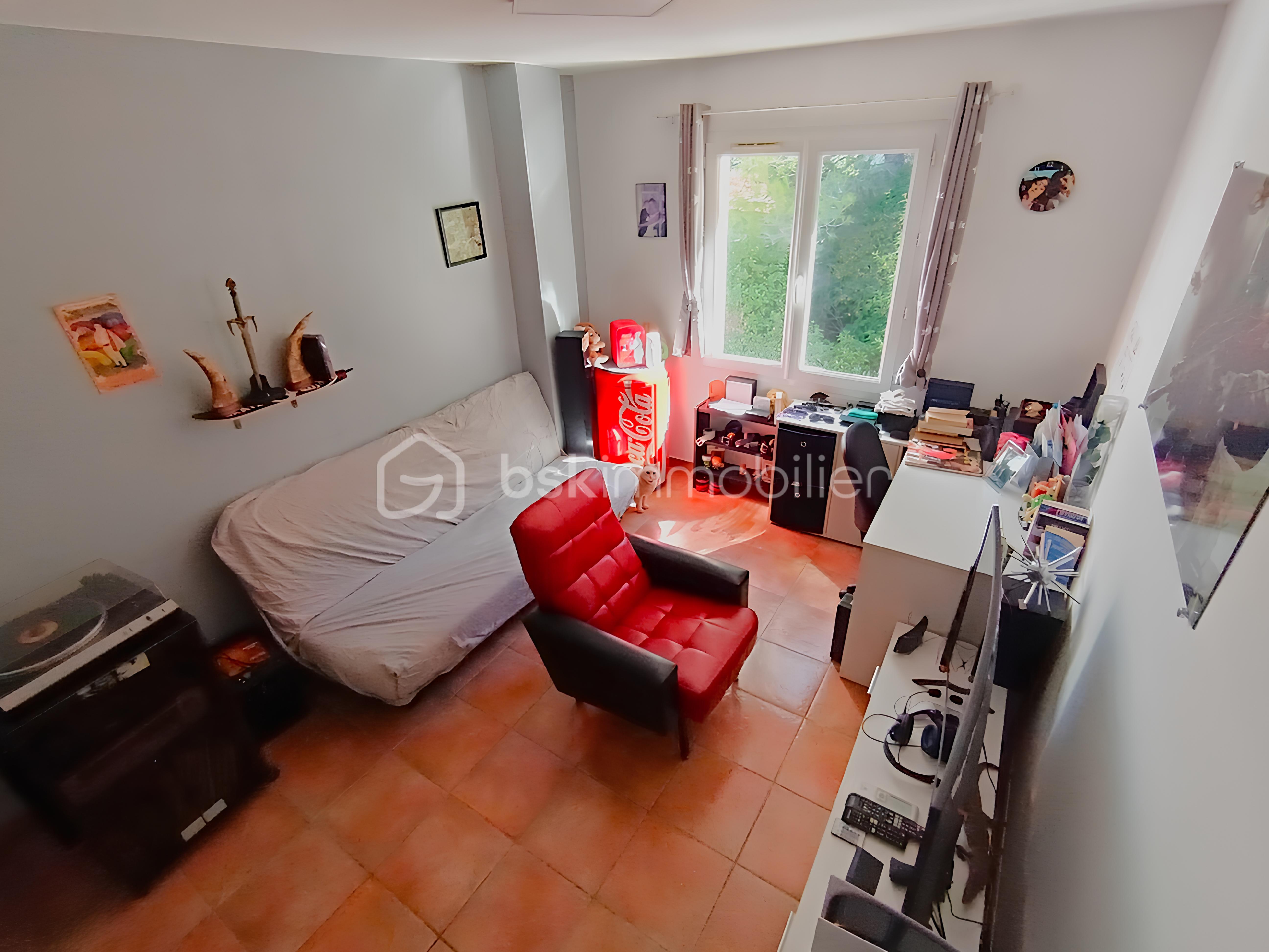Maison de 112 m² - 17 Chambre haut 1.jpg