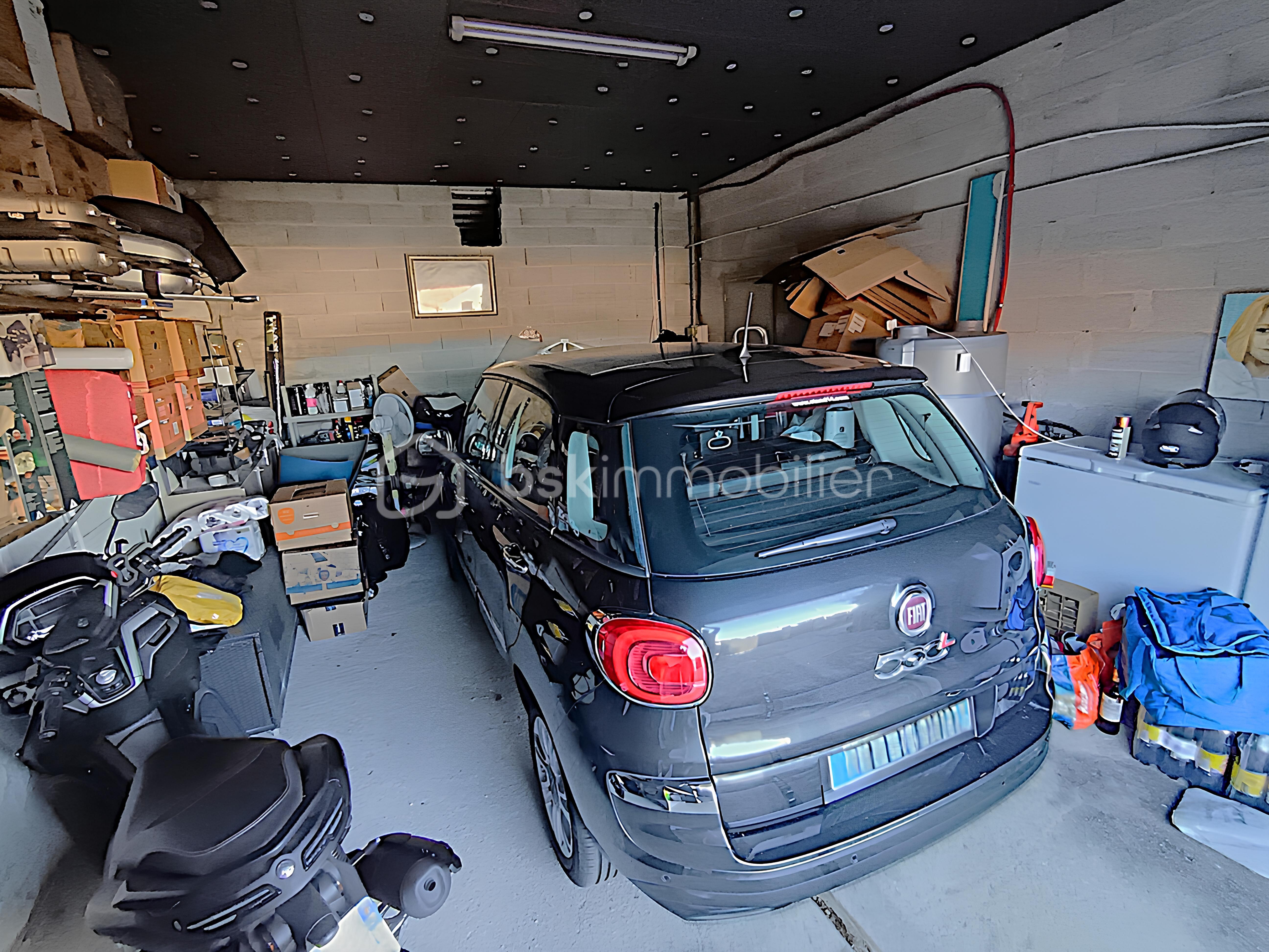 Maison de 112 m² - 23 Garage.jpg