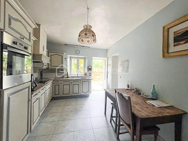 Maison en pierre de 150 m² - unnamed - 2025-07-29T174238.jpg