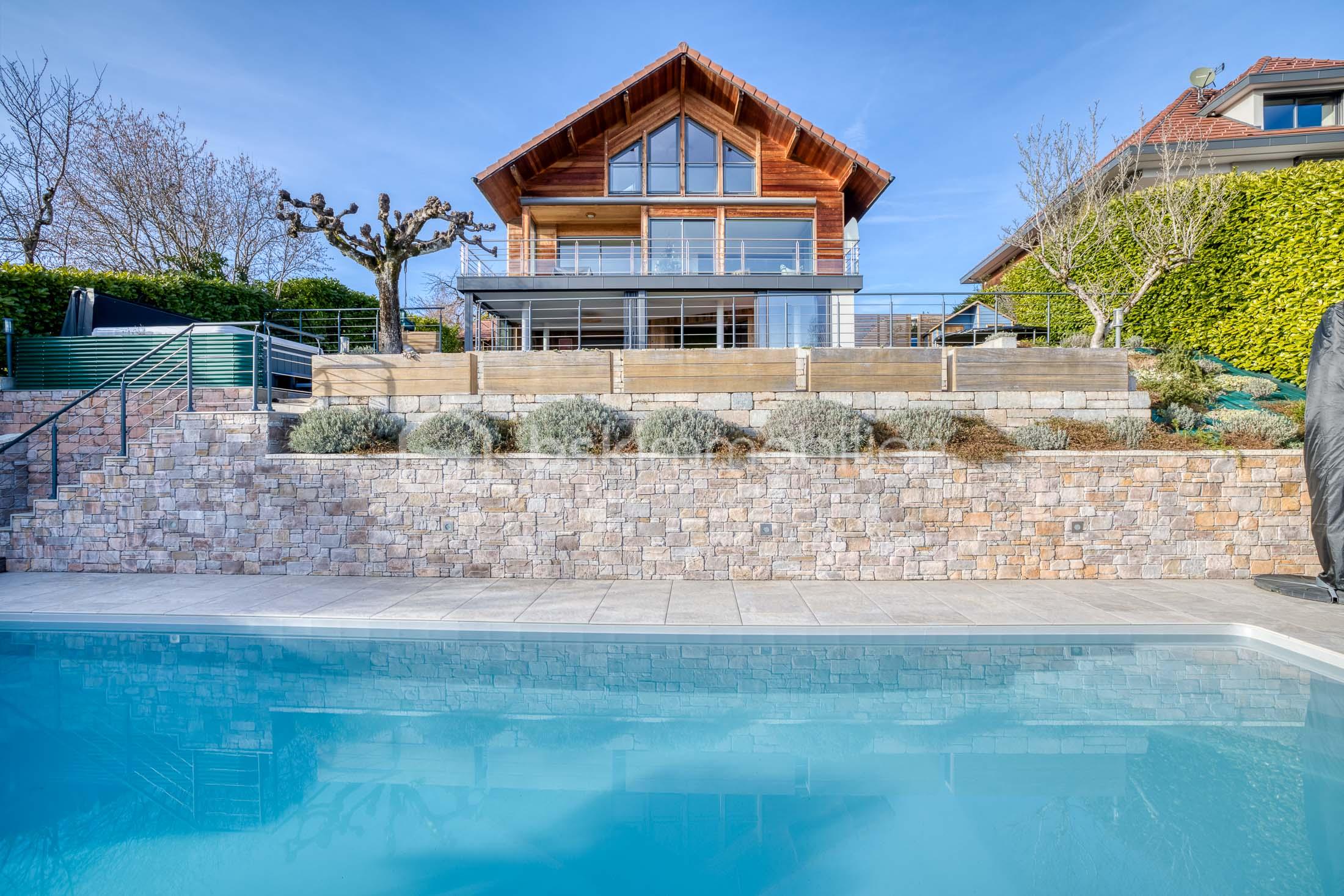 Maison contemporaine de 212 m² - B.jpg