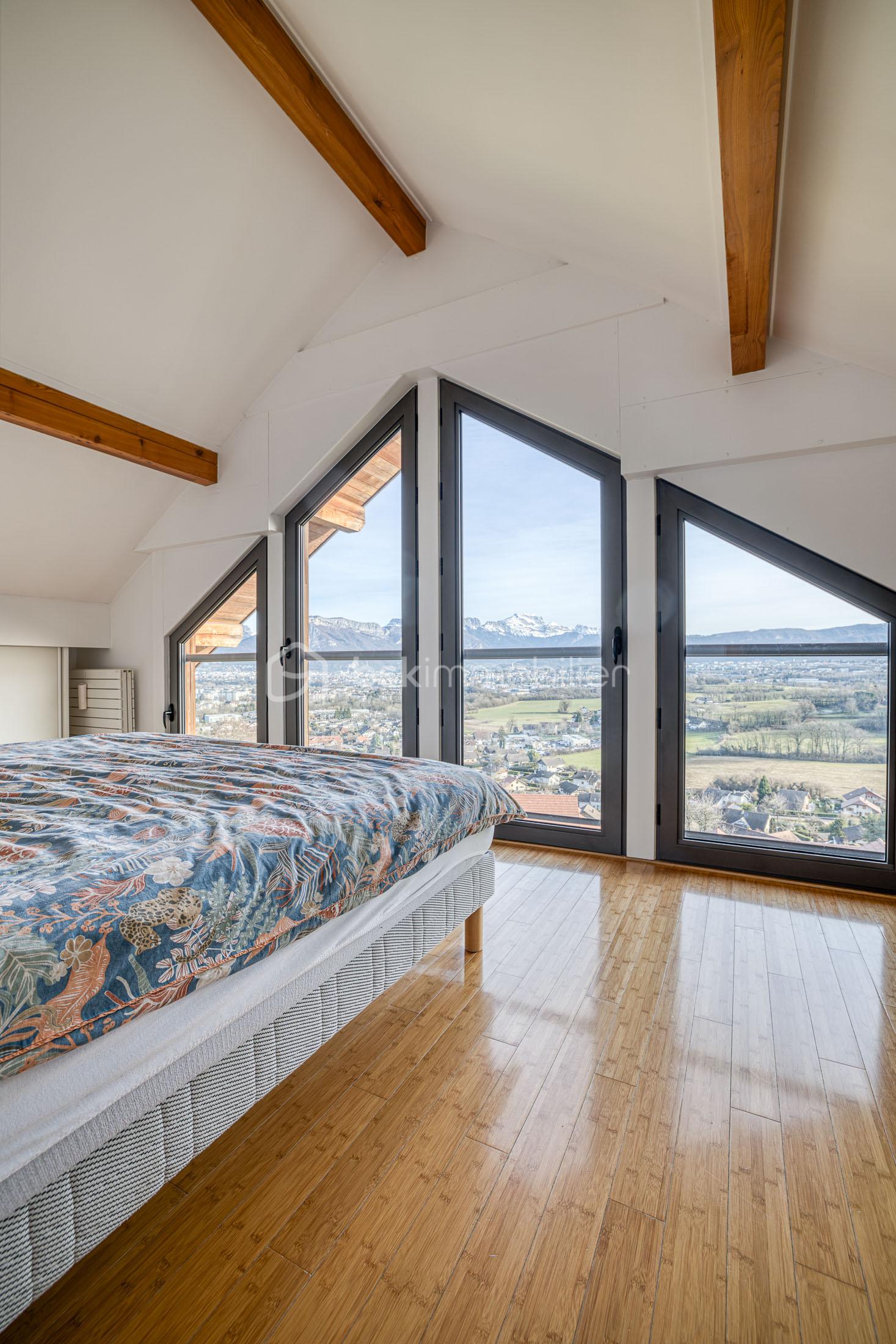 Maison contemporaine de 212 m² - L.jpg