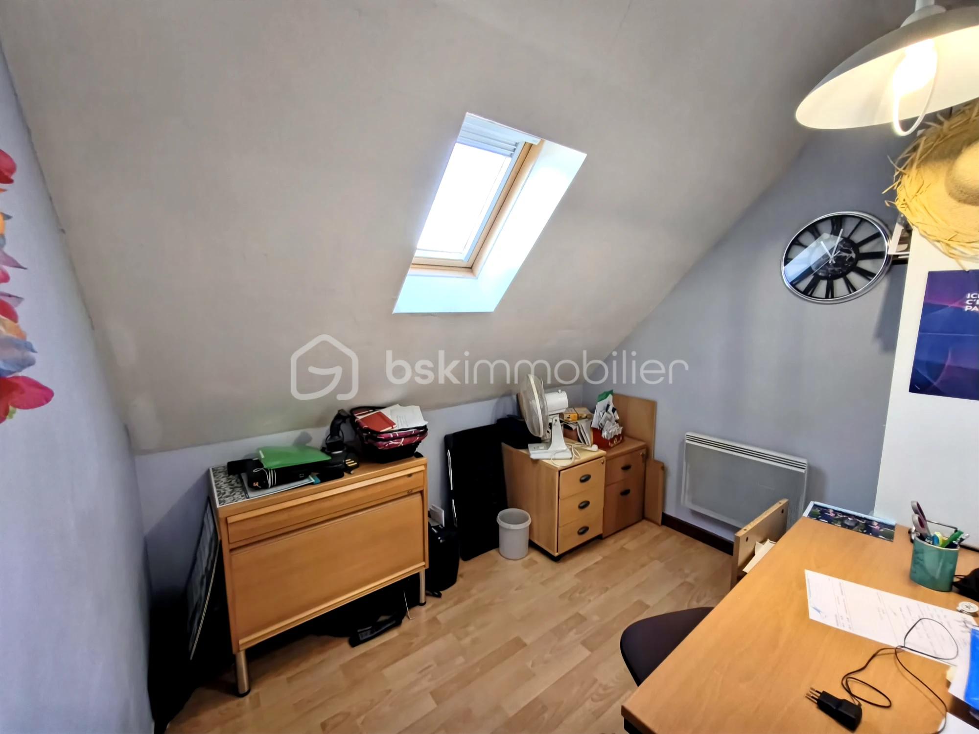 Maison de 96 m² - b578e1c4-ad79-475e-a2f1-df135ef7884d.jpg