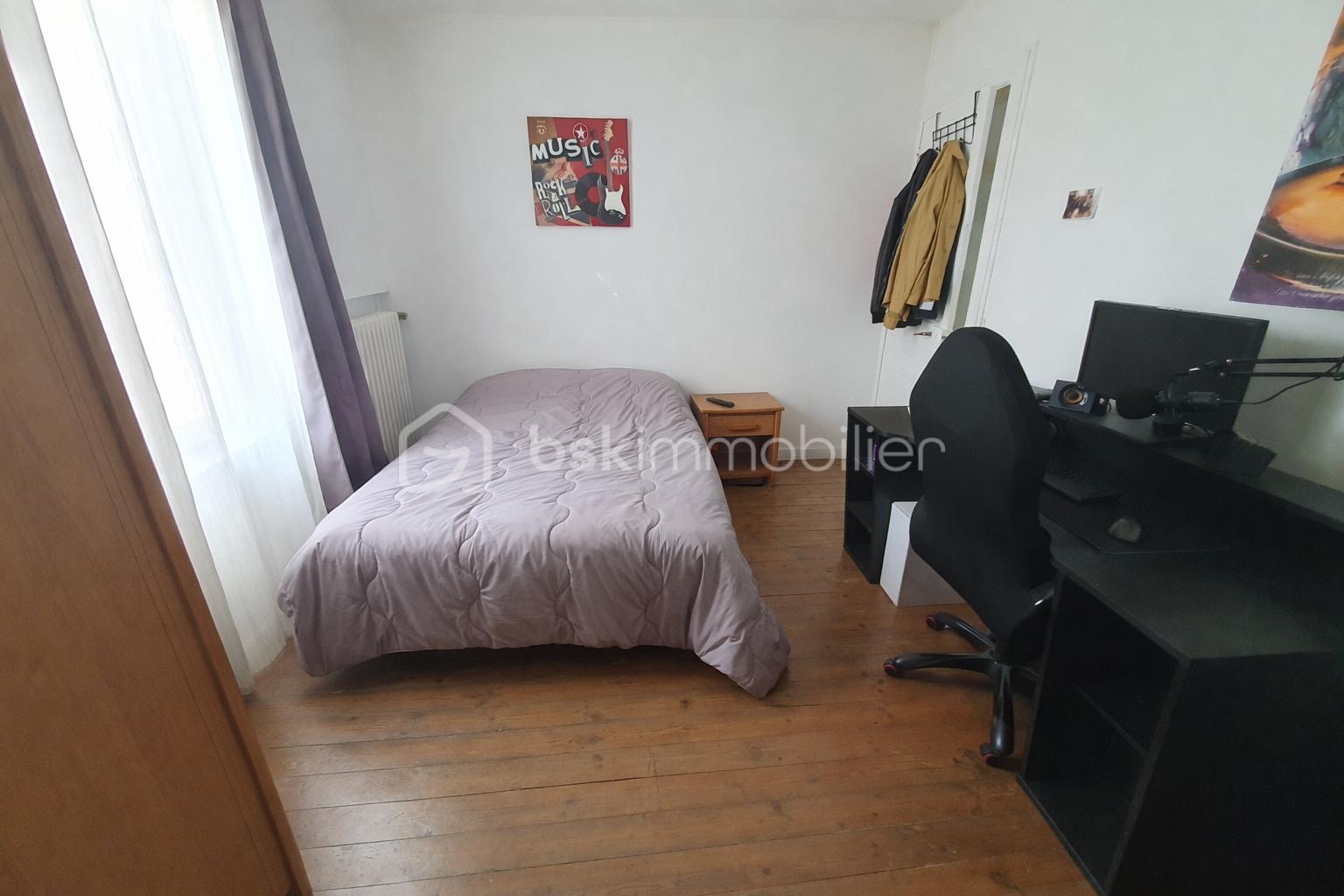 Maison de village de 158 m² - chambre4.png