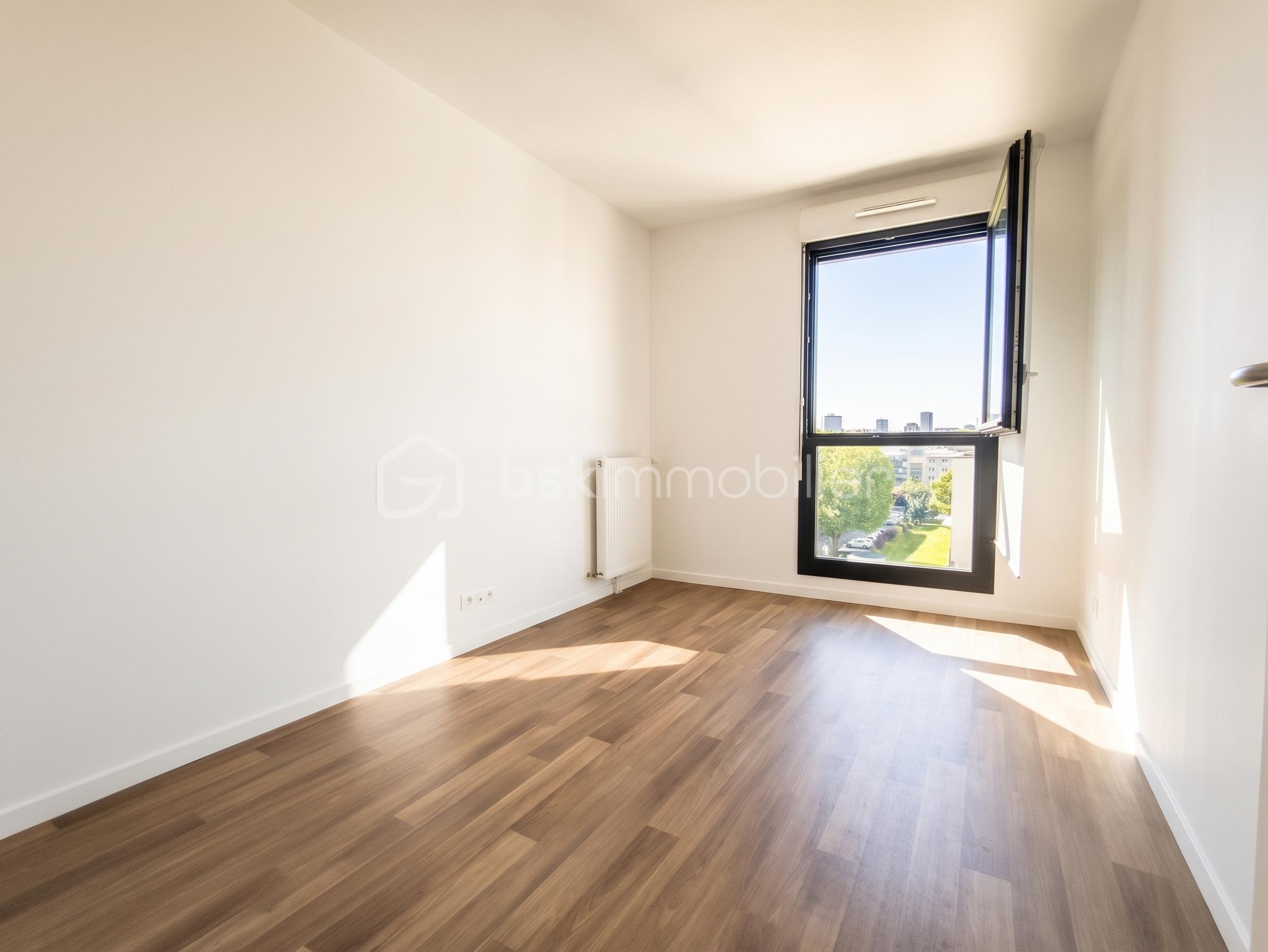 chambre3vide.jpeg