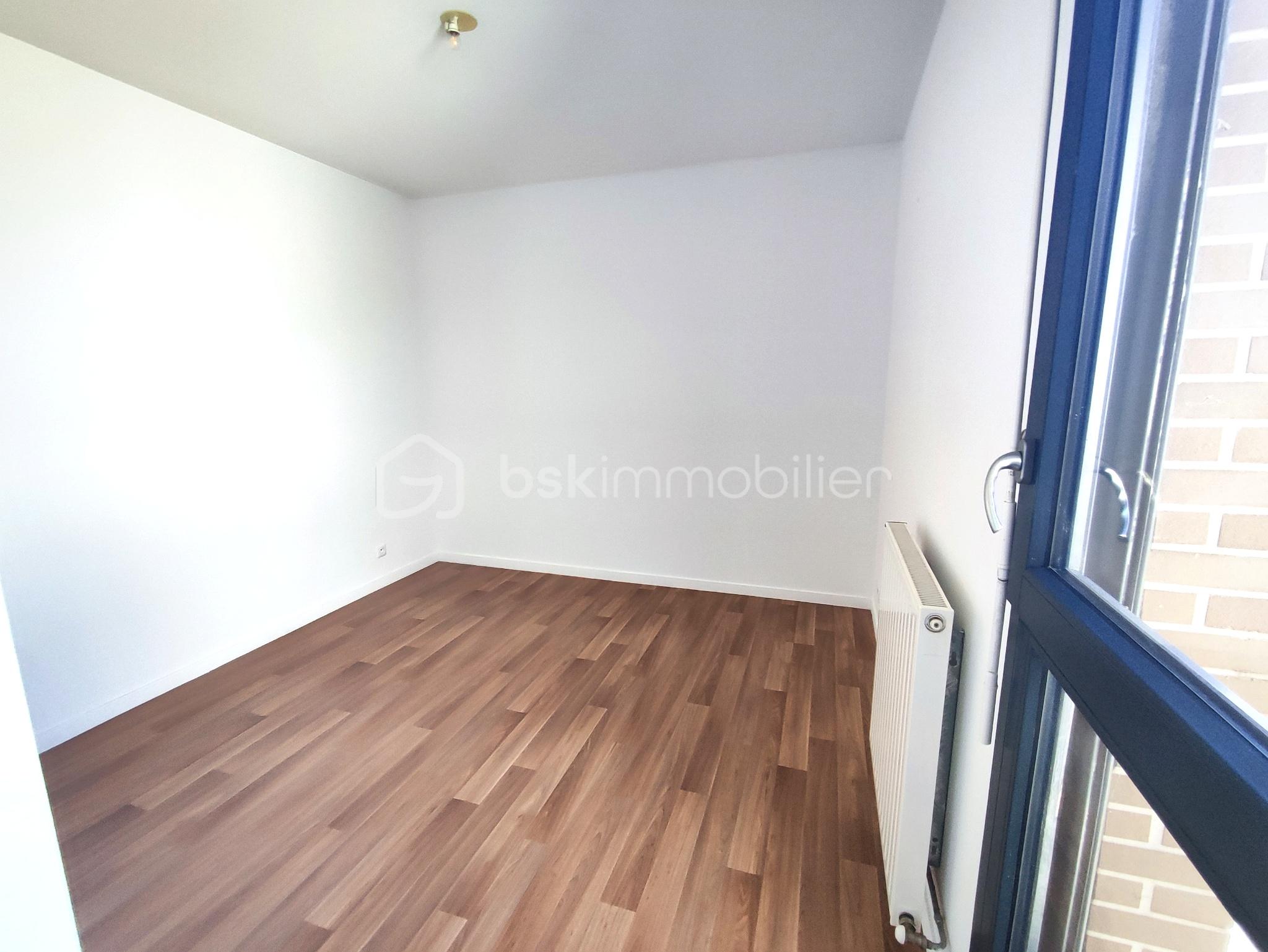 chambre1vide.jpg