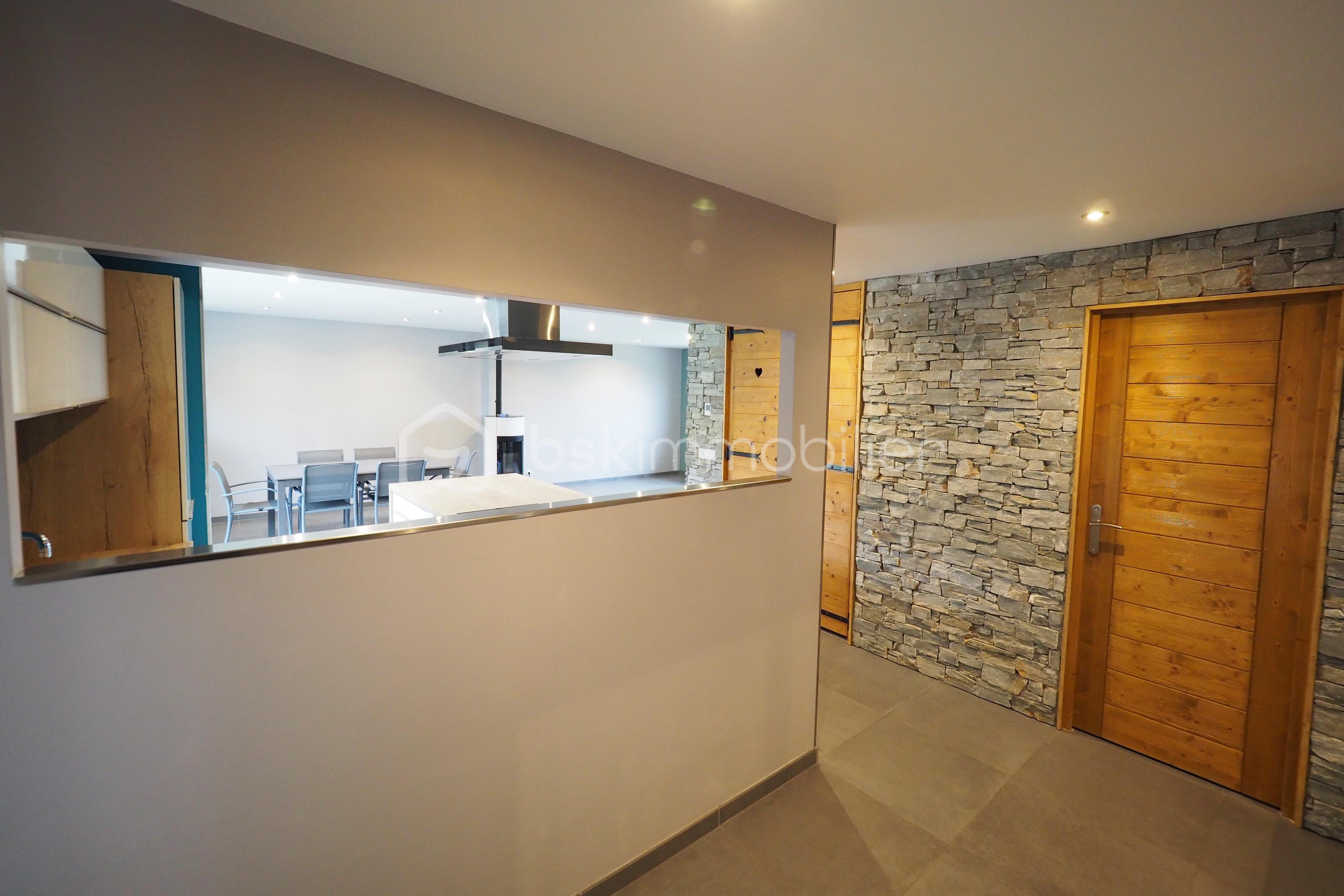 Maison de 114 m² - 5ef1a41c-8e50-4ca1-bf61-94dd70aaa93c.JPG