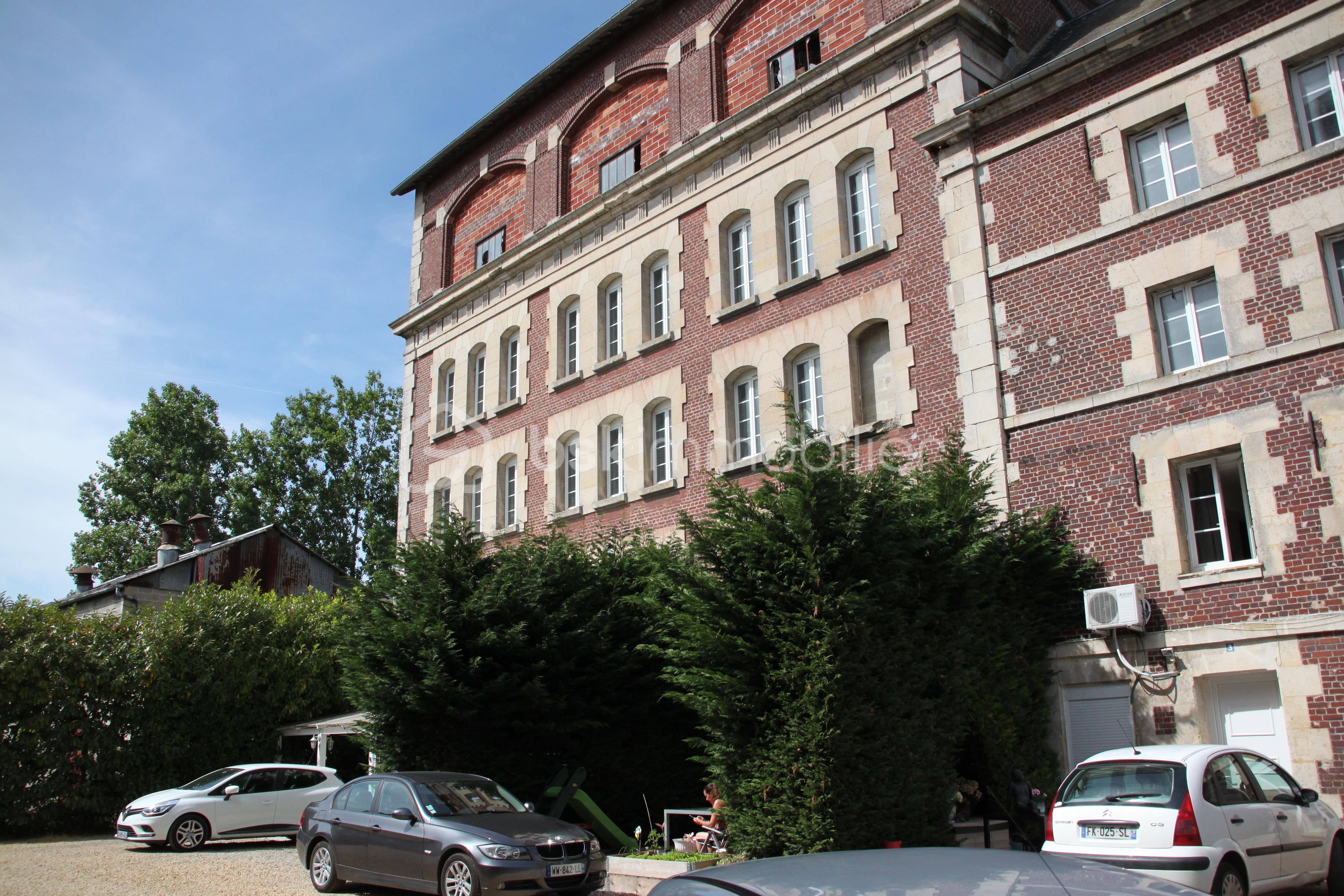 Immeuble mixte de 2 120 m² - IMG_6704.JPG