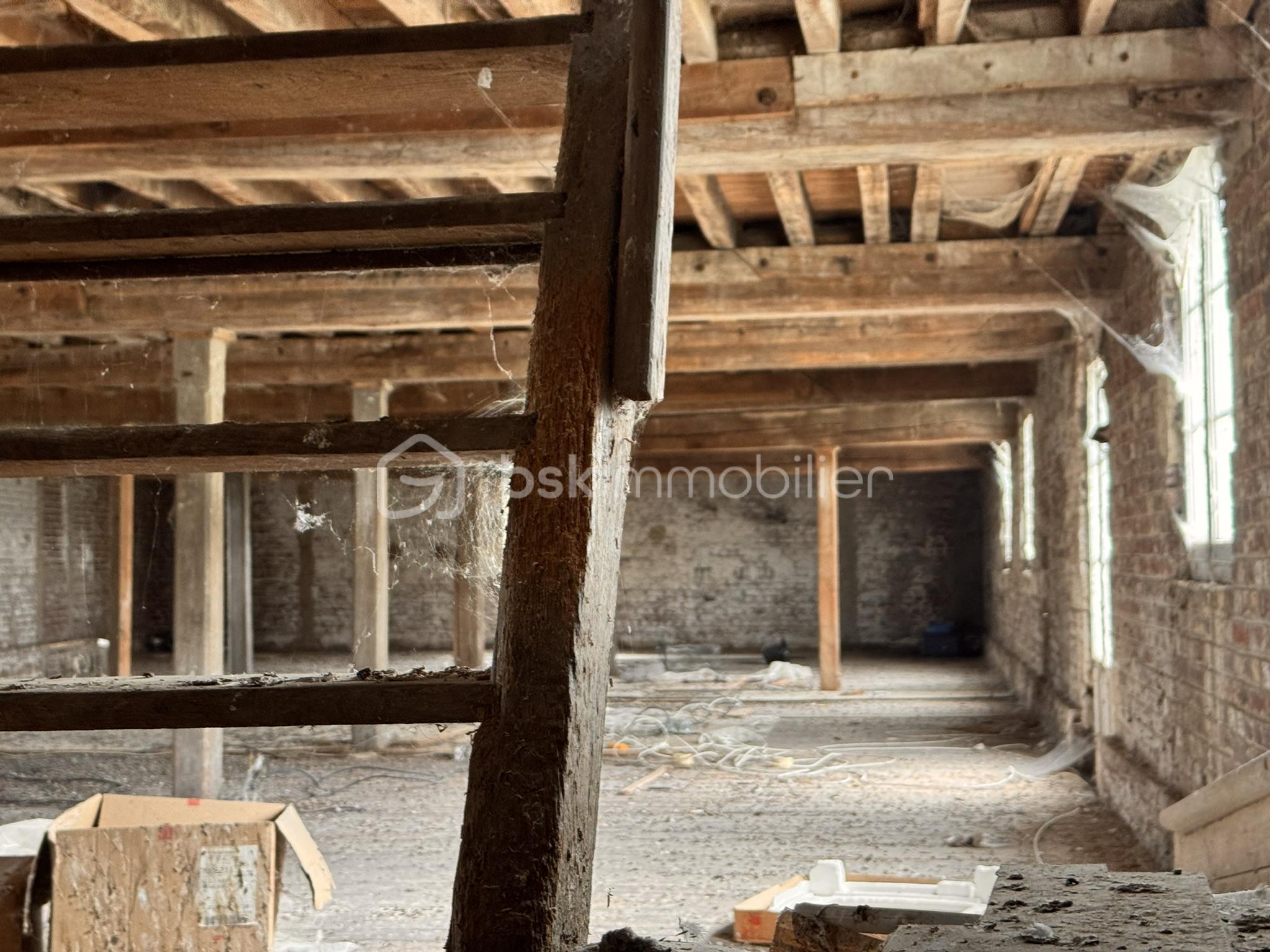 Immeuble mixte de 2 120 m² - IMG_3031.JPEG