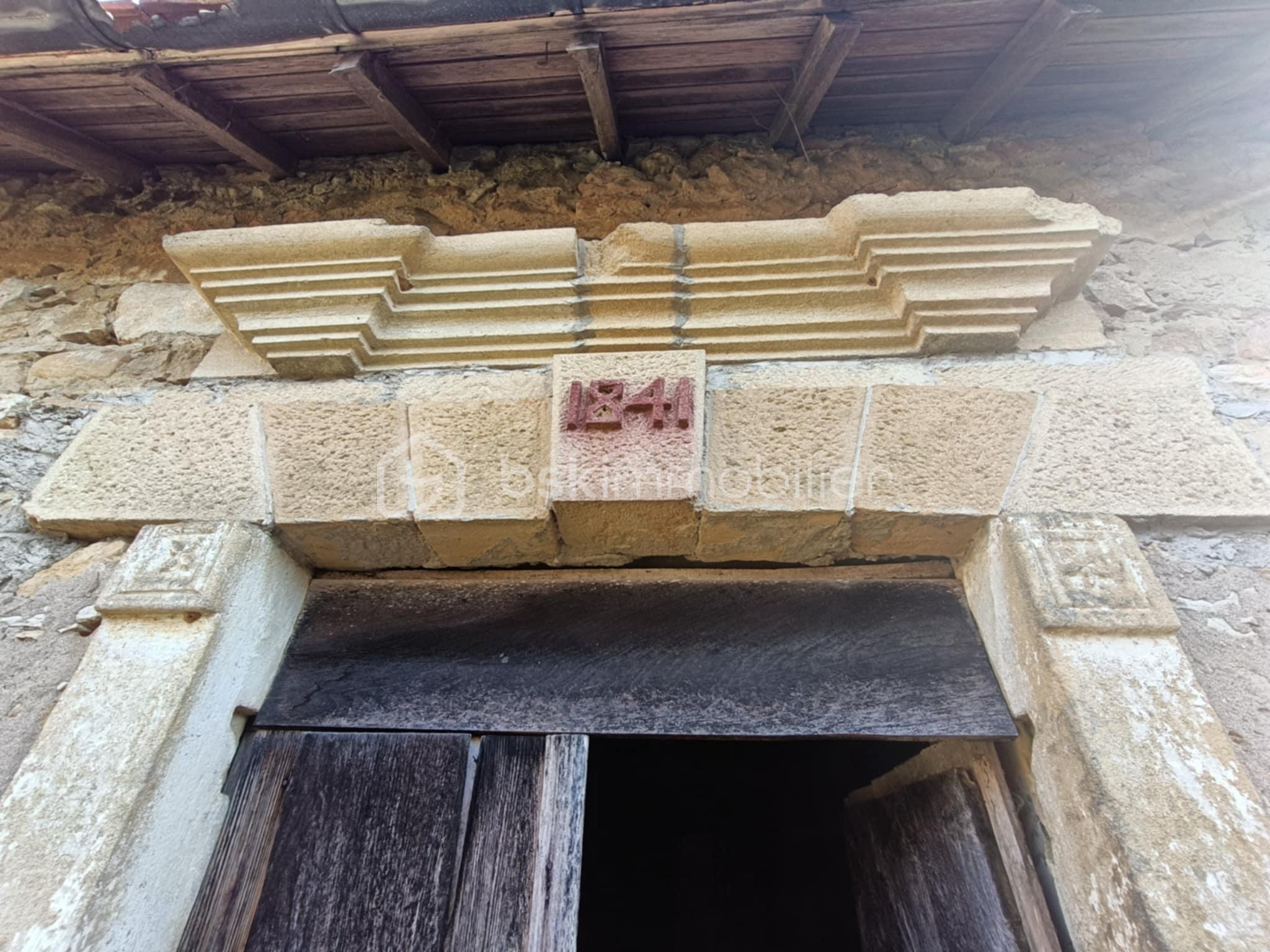 Corps de ferme de 132 m² - 6d0e42eb-f1e8-4ffa-9ed9-dc5fc7938963.jpg