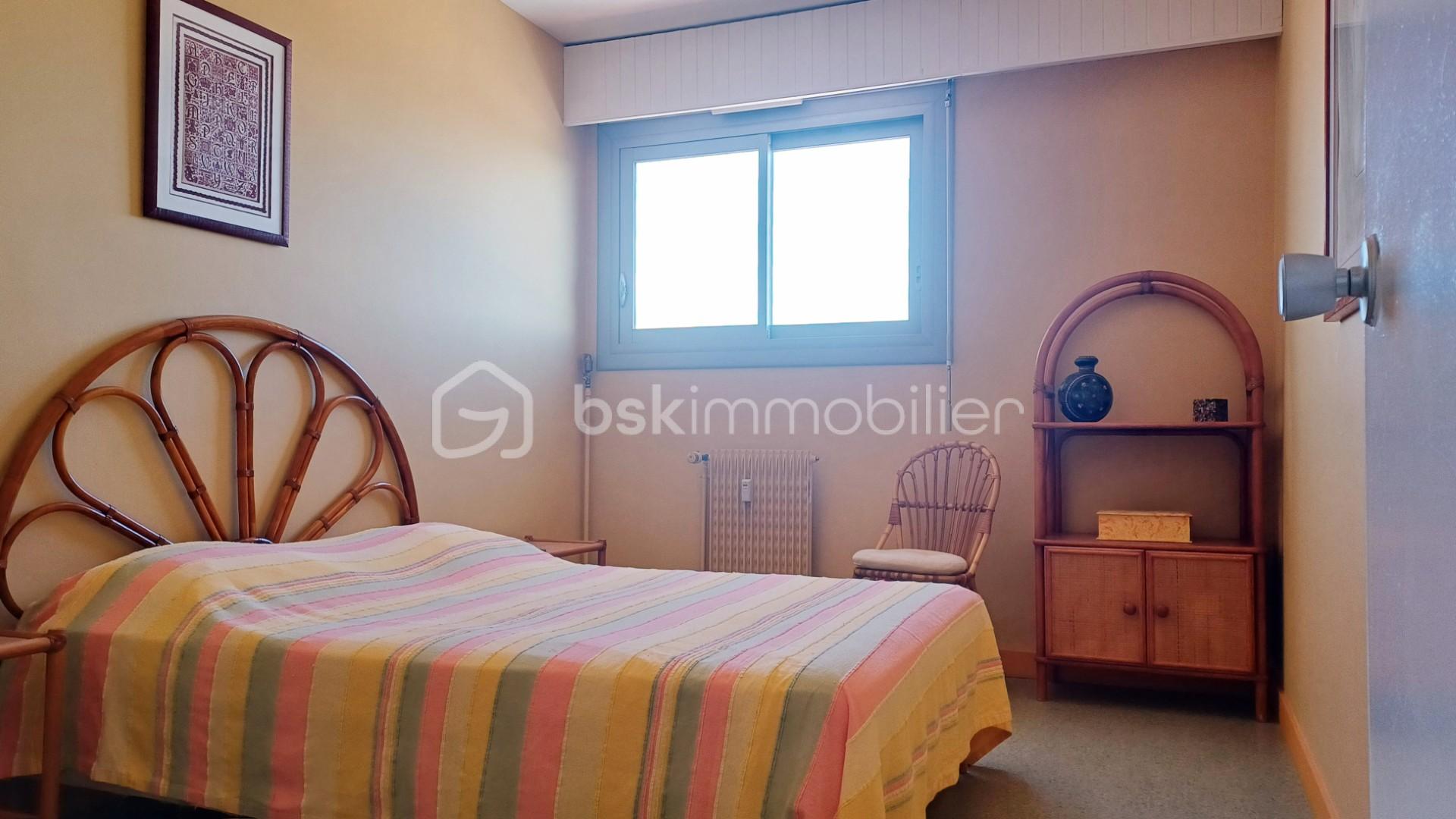 Appartement de 72 m² - chambre.jpg