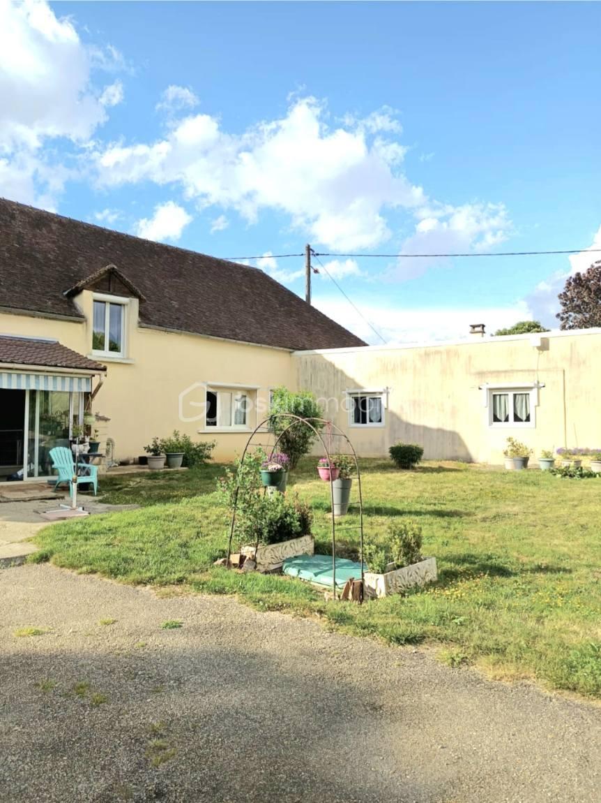 Maison ancienne de 304 m² - Façade extérieure1.jpg