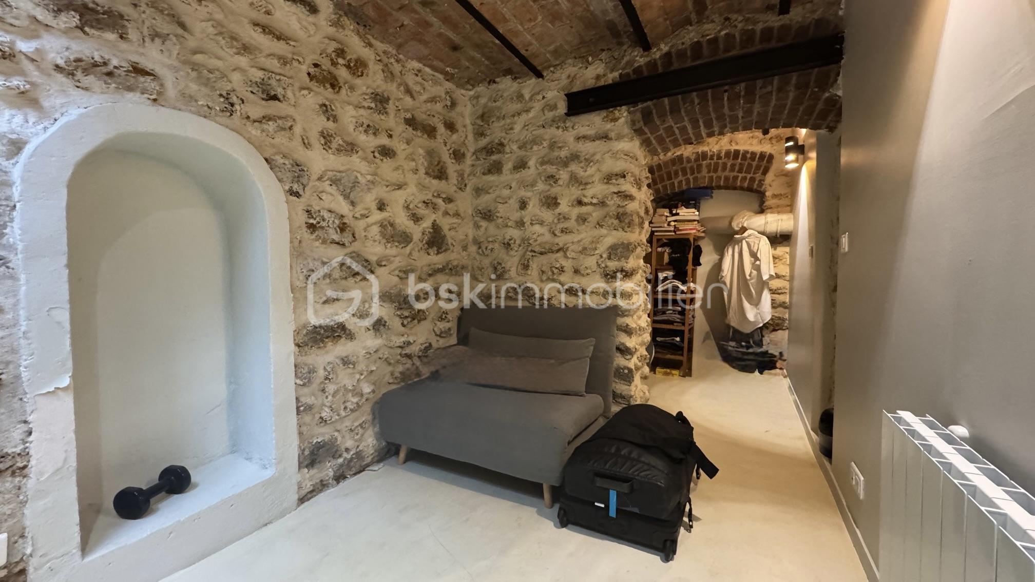 Local d activites de 53,40 m² - IMG_0331.jpeg