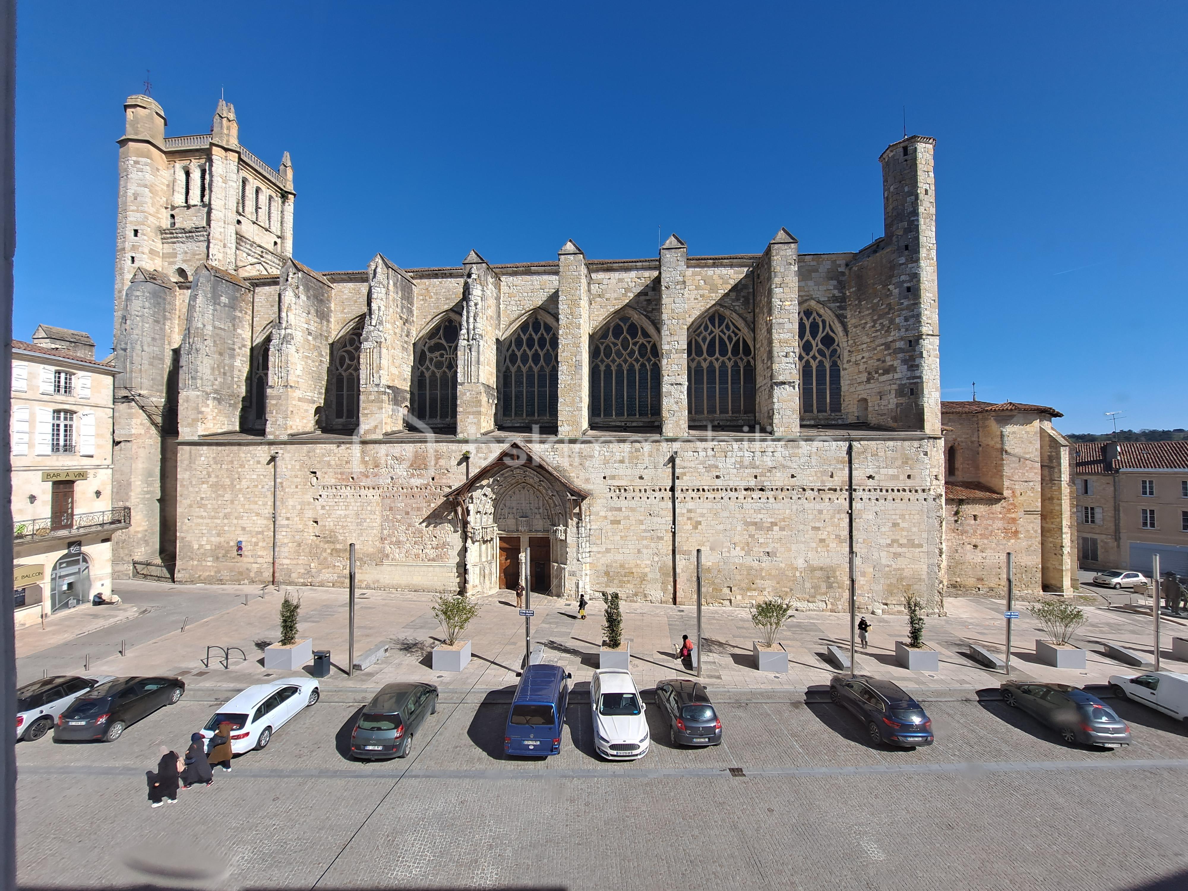 Maison de ville de 288 m² - cesar carvalho gascony masion vente condom gers investissement net 21.jpg