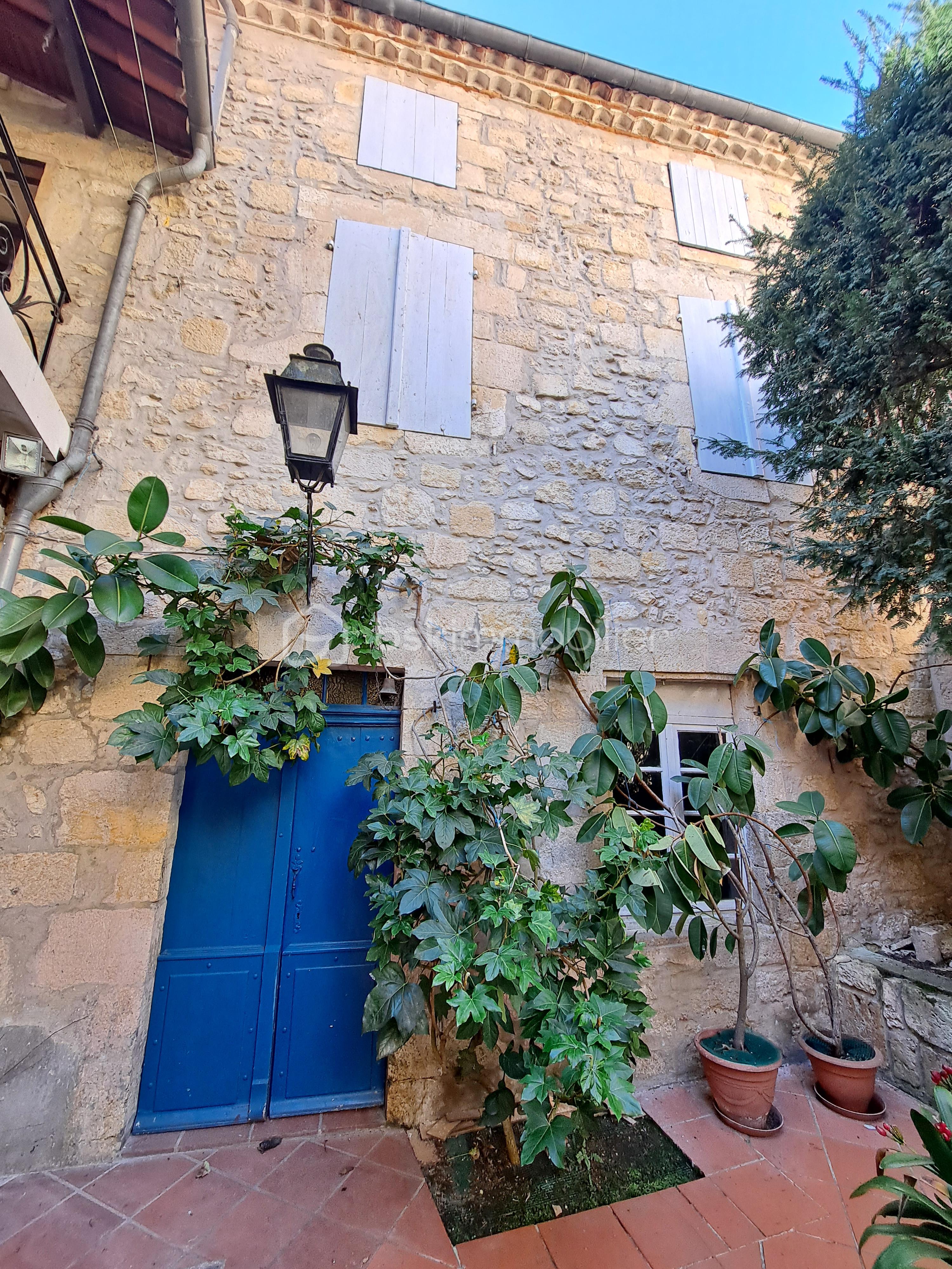 Maison de ville de 288 m² - cesar carvalho gascony masion vente condom gers investissement net 5.jpg