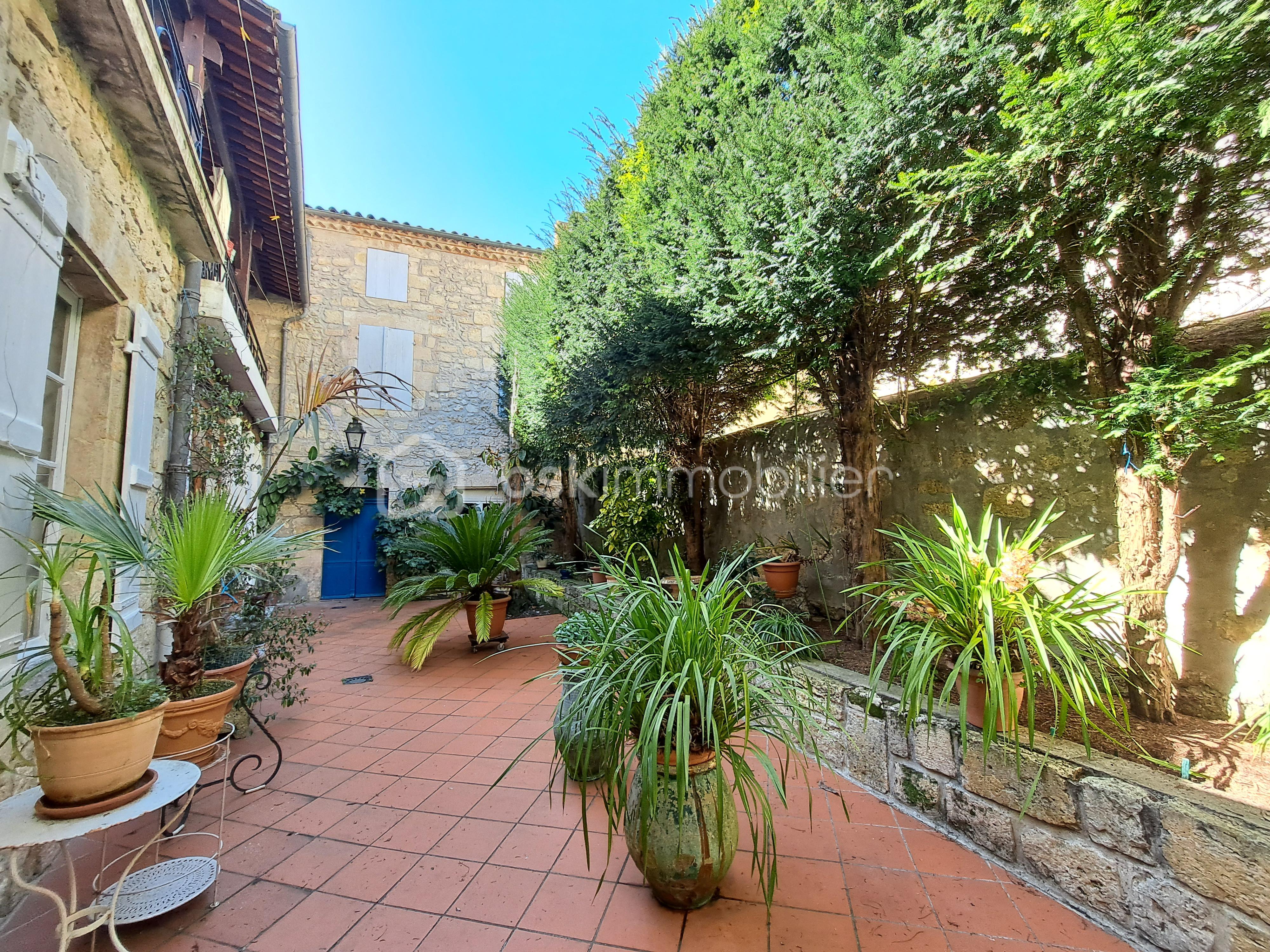 Maison de ville de 288 m²